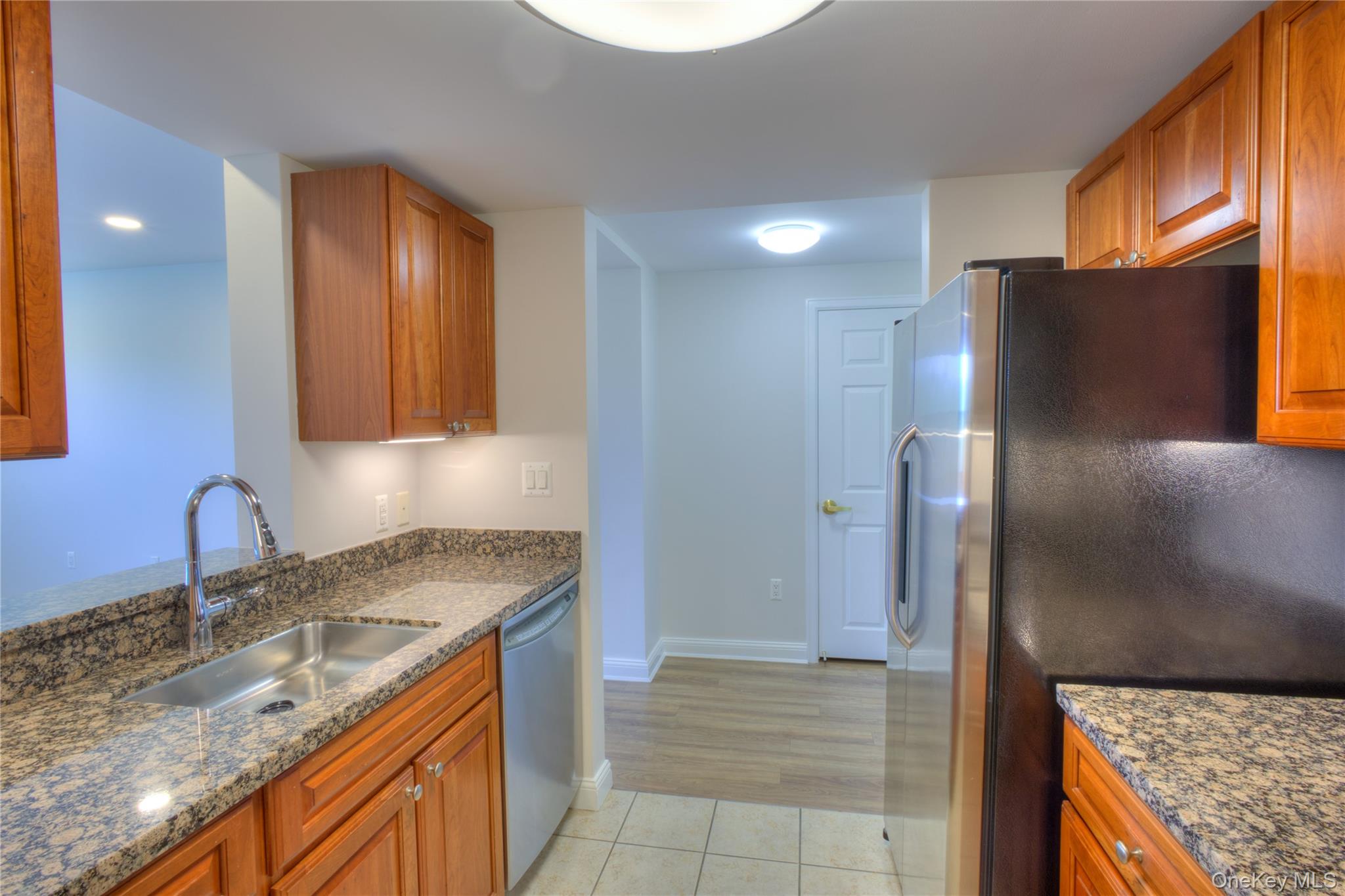 #3 photo, 300 E Overlook, Port Washington , NY 11050