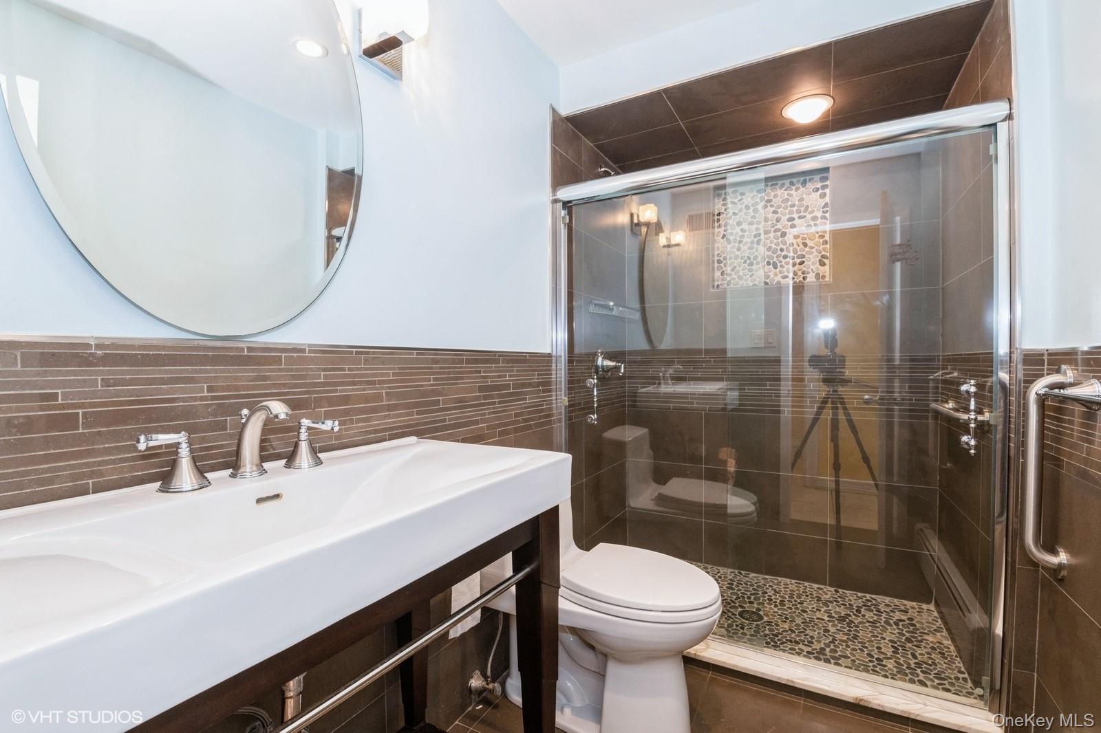 #14 photo, 835 Barberry Lane, ナッソー郡 Woodsburgh , NY 11598