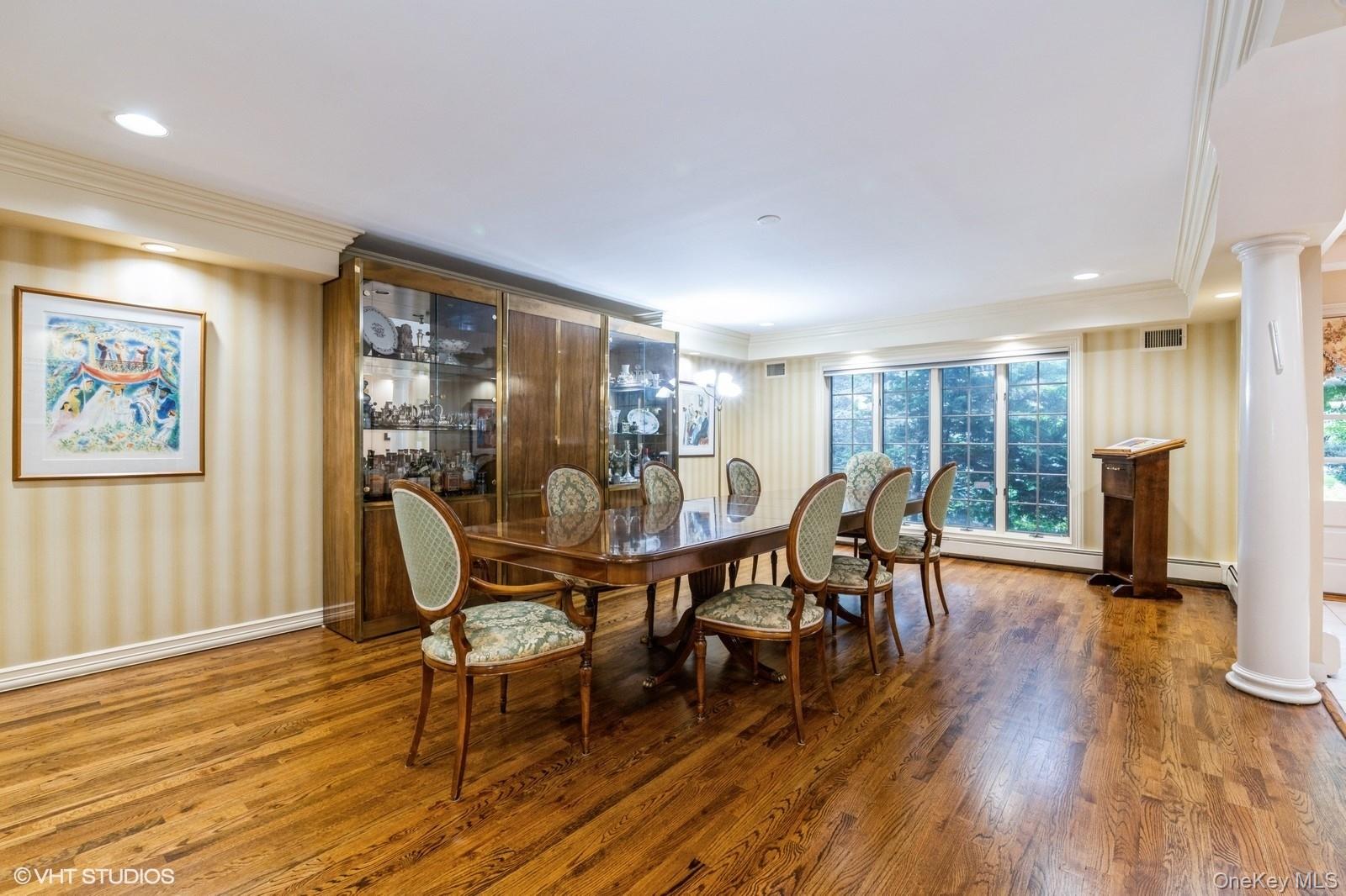 #3 photo, 835 Barberry Lane, ナッソー郡 Woodsburgh , NY 11598