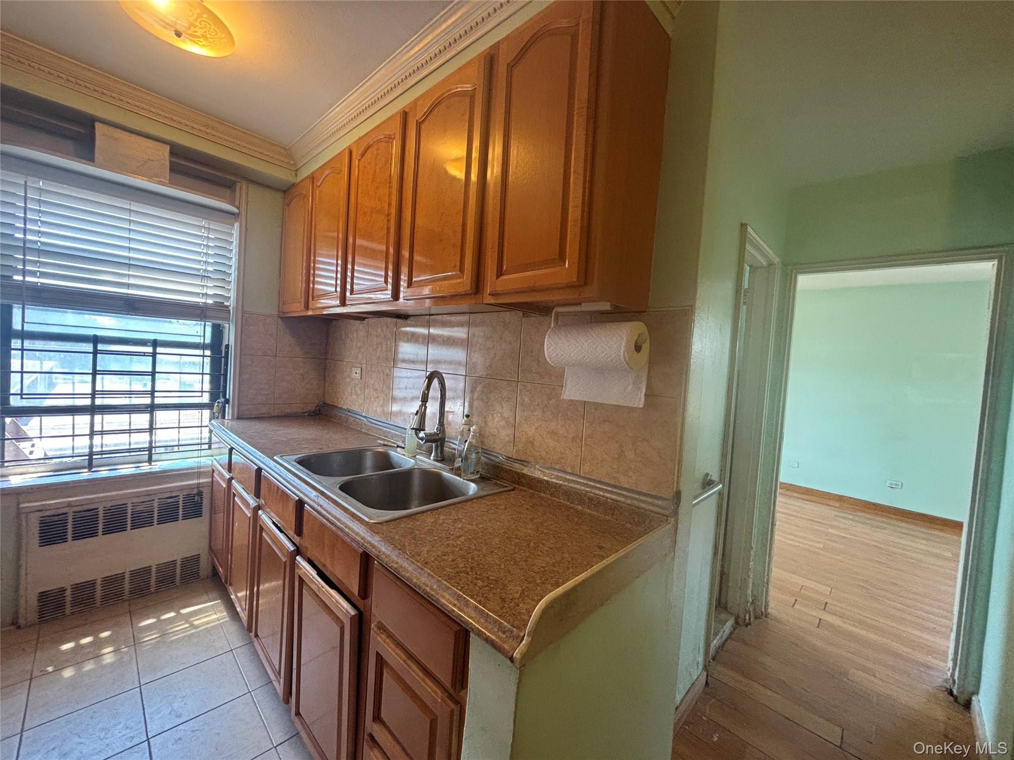 #11 photo, 15272 Melbourne Avenue, クイーンズ区 Flushing , NY 11367