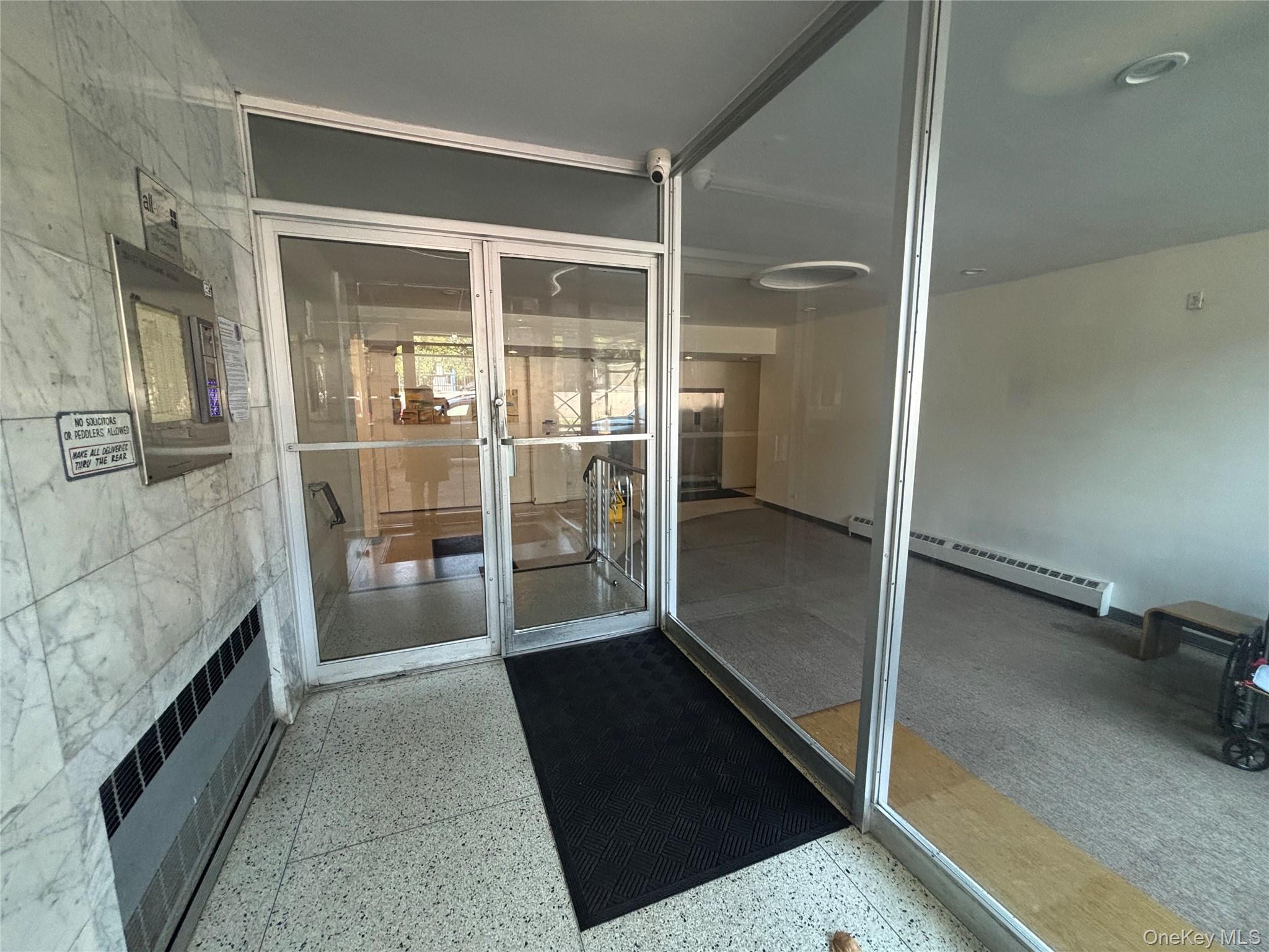 #3 photo, 15272 Melbourne Avenue, クイーンズ区 Flushing , NY 11367