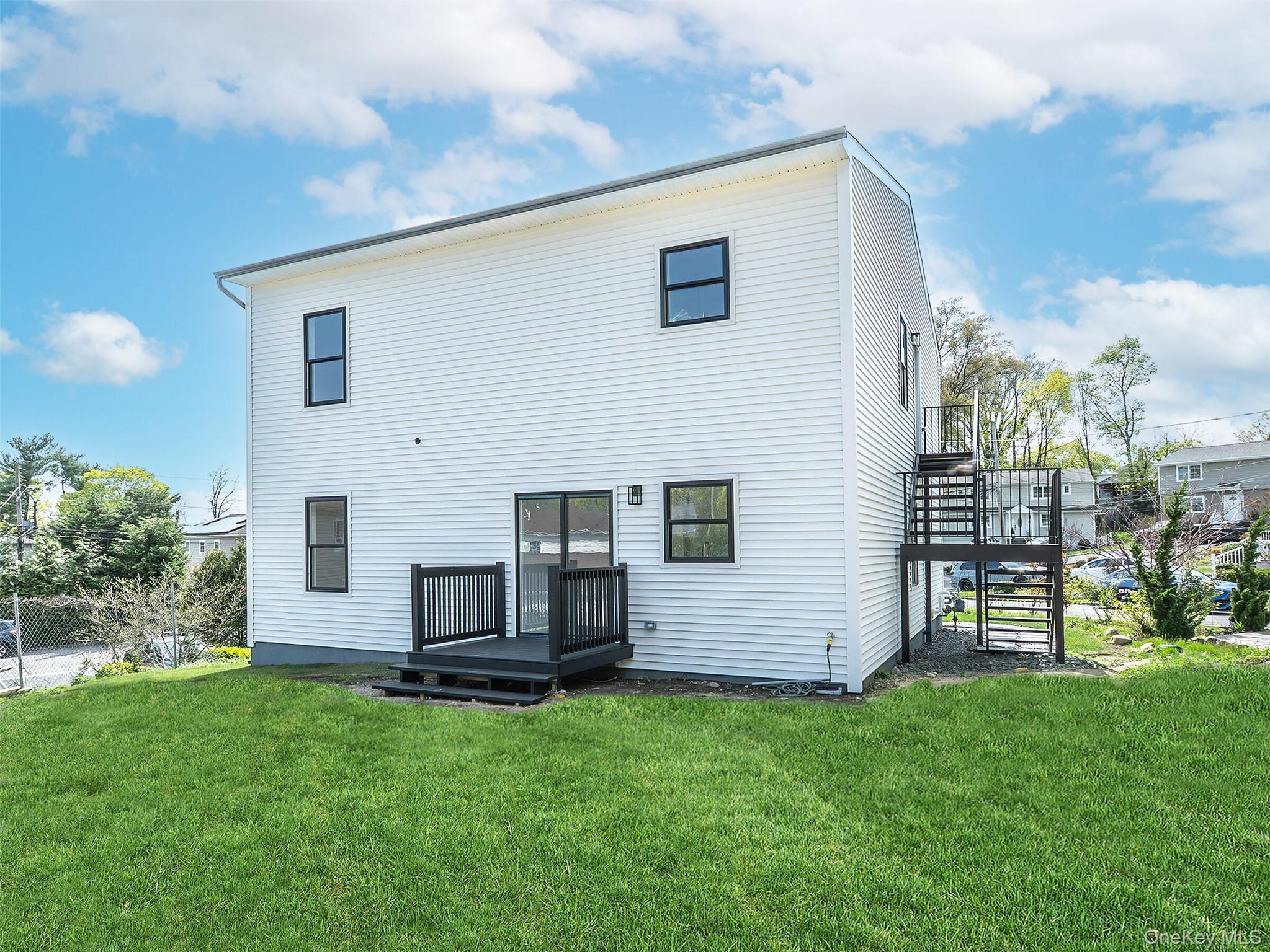 #18 photo, 6 Lee Gray Court, ナッソー郡 Glen Cove , NY 11542