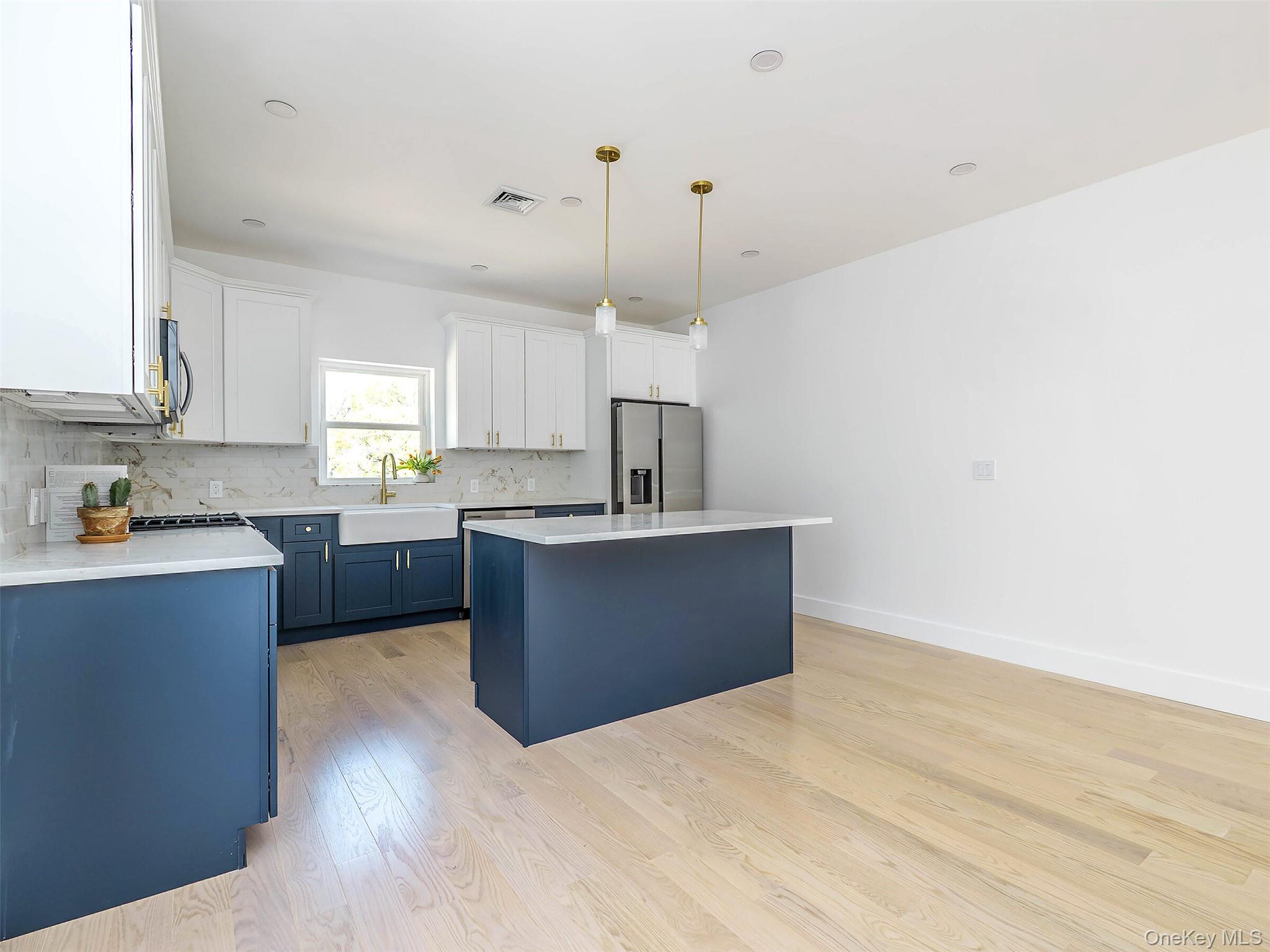 #8 photo, 6 Lee Gray Court, ナッソー郡 Glen Cove , NY 11542