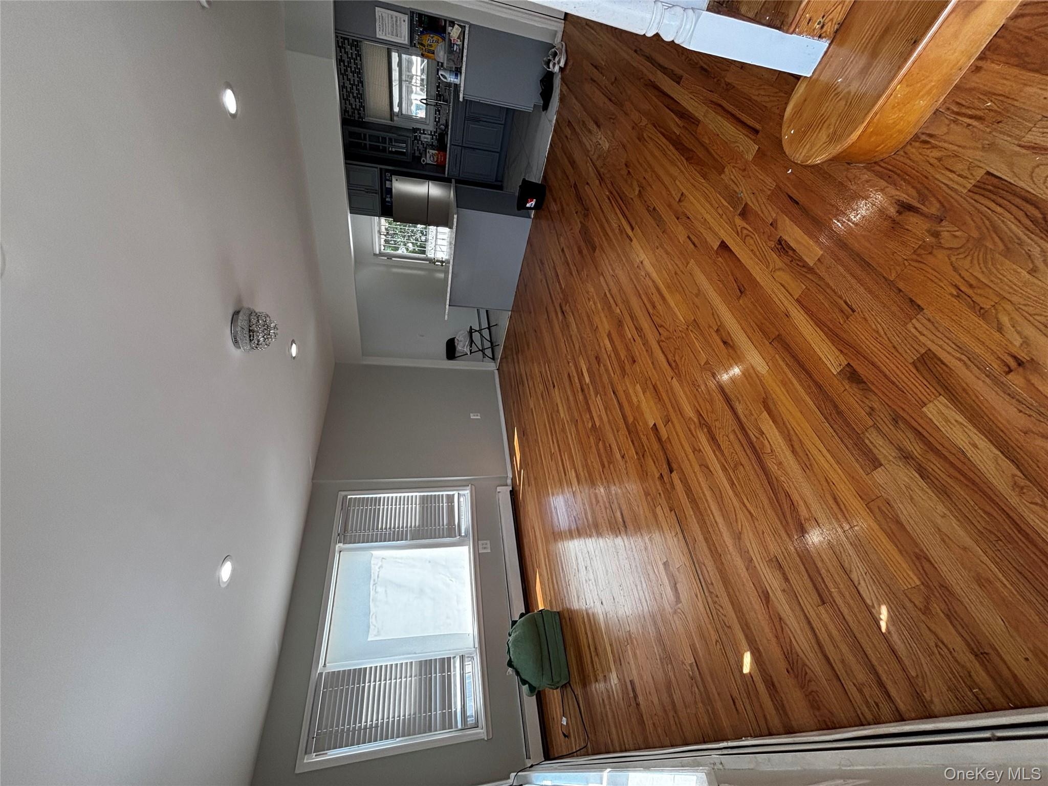 #10 photo, 143-08 224 Street, クイーンズ区 Springfield Gardens , NY 11413