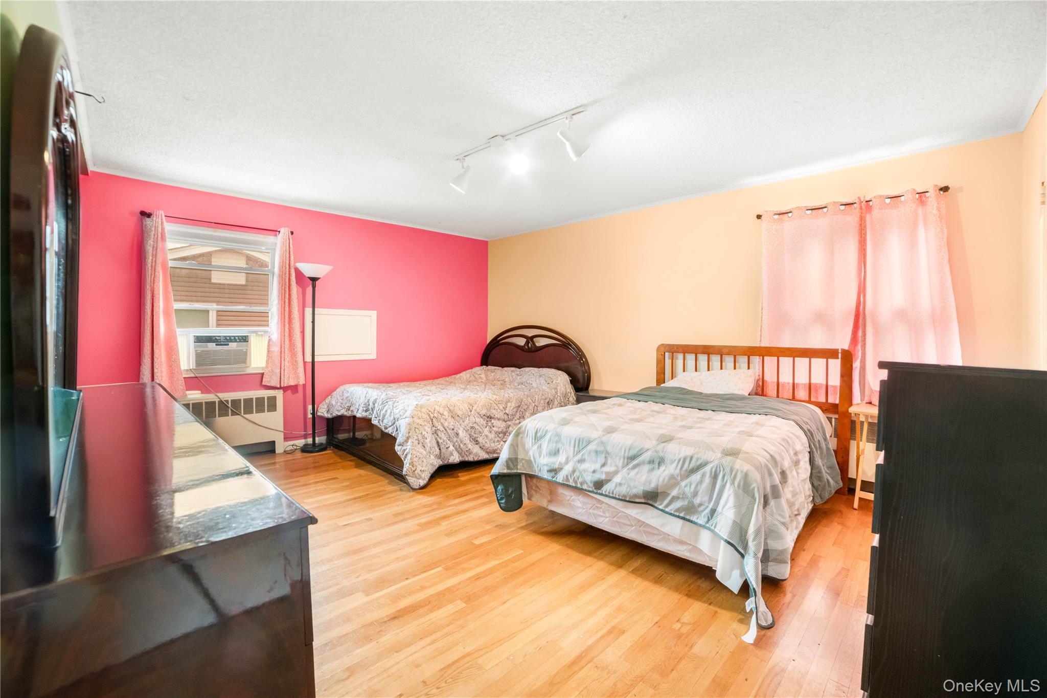 #10 photo, 211 Cantiague Rock Road, ナッソー郡 Westbury , NY 11590