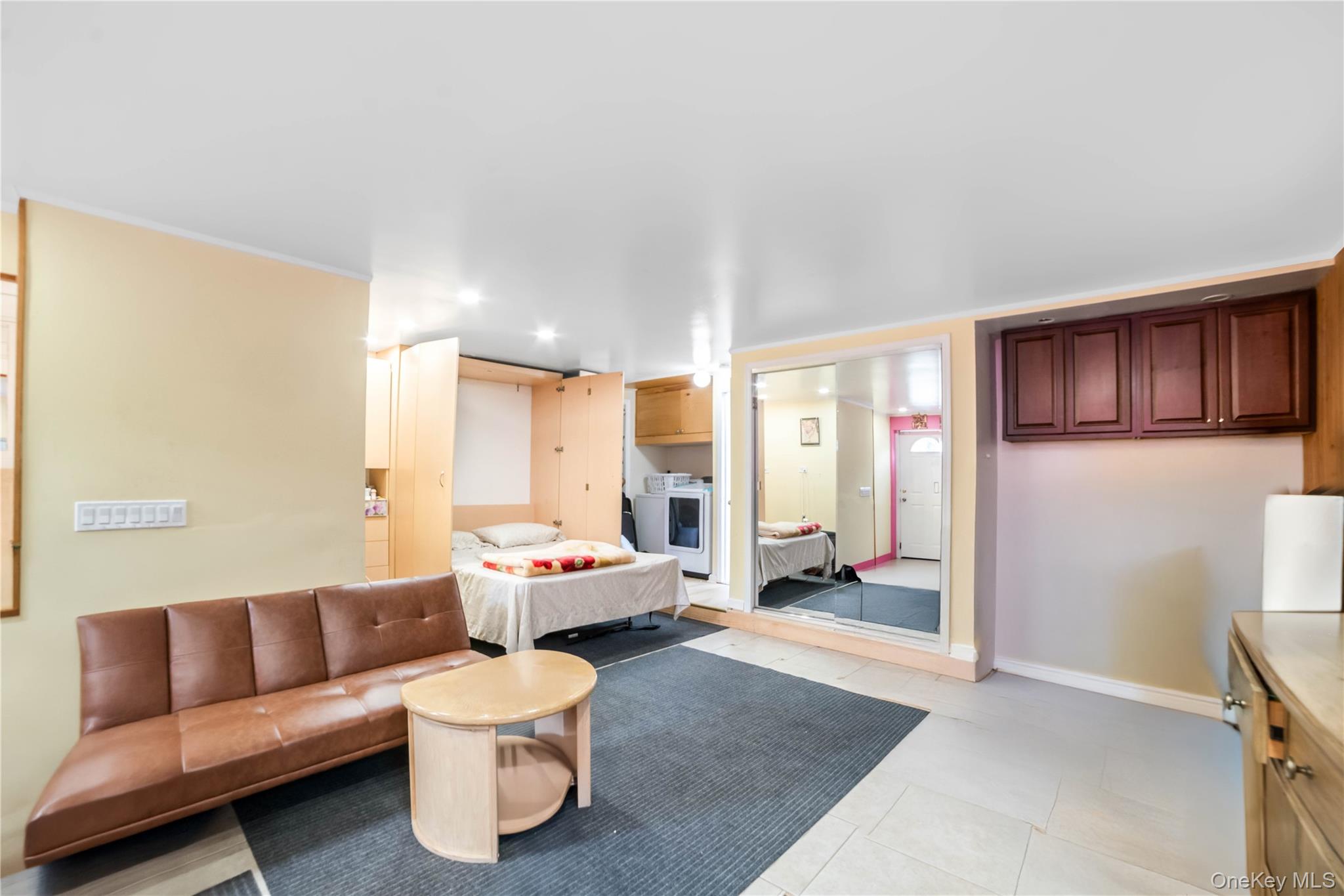 #19 photo, 211 Cantiague Rock Road, ナッソー郡 Westbury , NY 11590