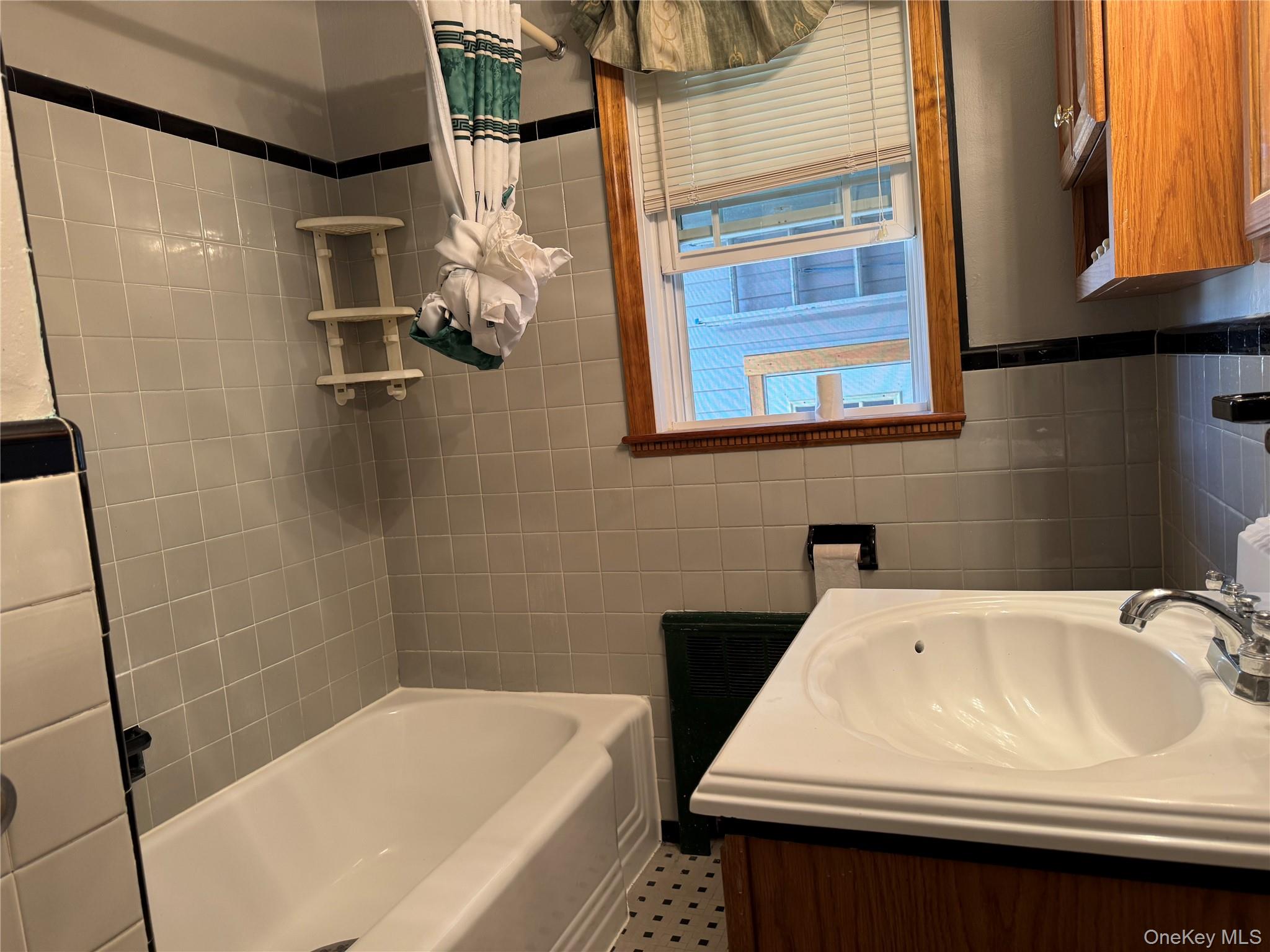 #14 photo, 29 Dorchester Street, サフォーク郡 Huntington Station , NY 11746