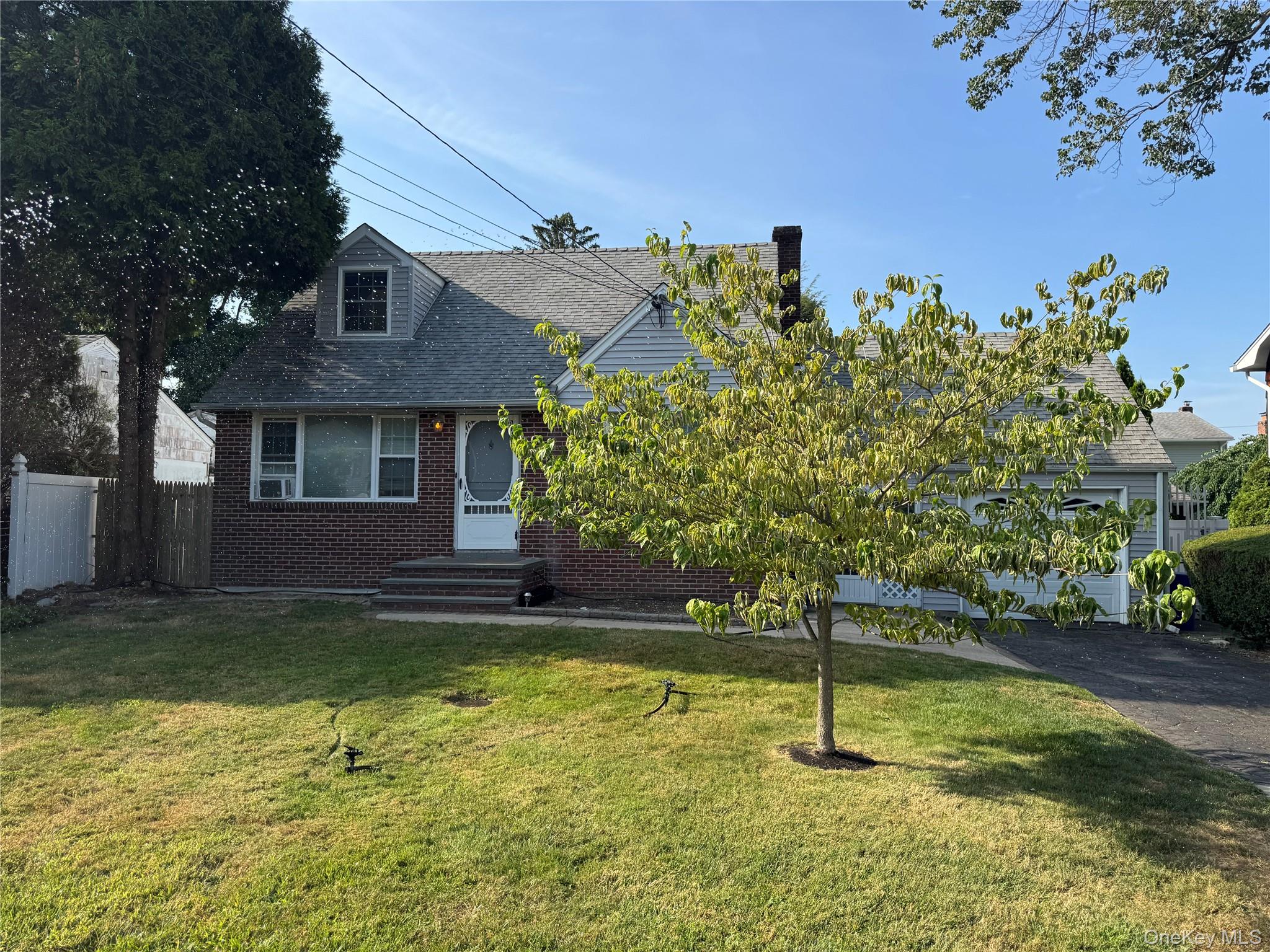 #2 photo, 29 Dorchester Street, サフォーク郡 Huntington Station , NY 11746