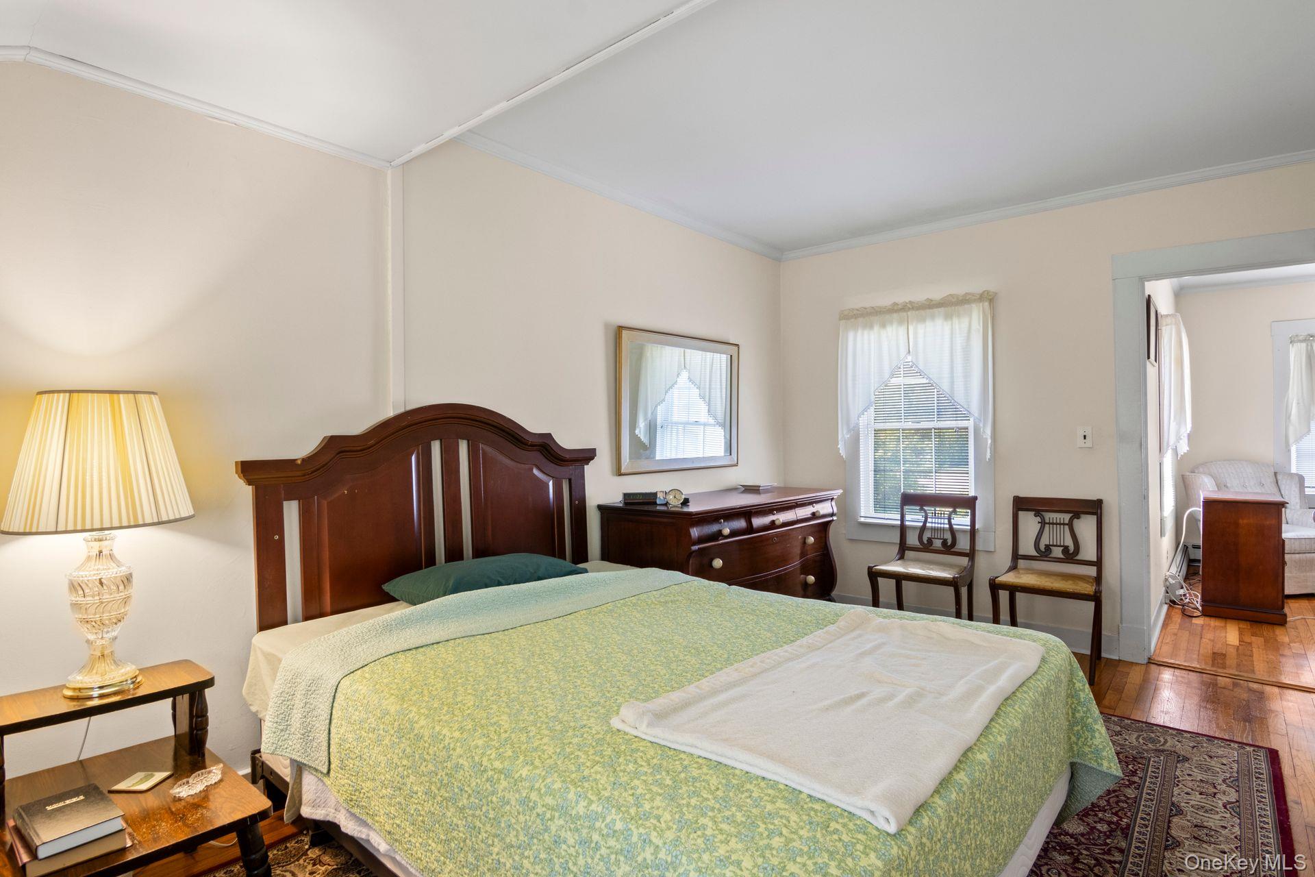 #10 photo, 651 Sayville Avenue, サフォーク郡 Sayville , NY 11782