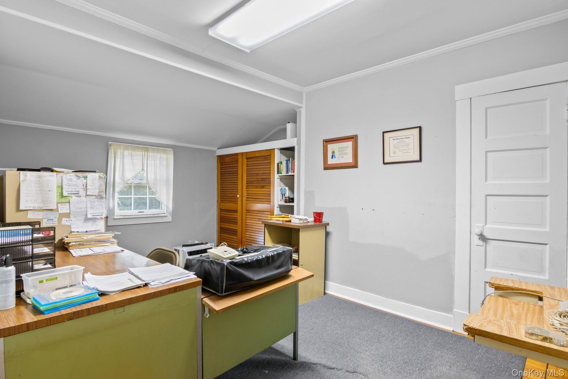 #13 photo, 651 Sayville Avenue, サフォーク郡 Sayville , NY 11782