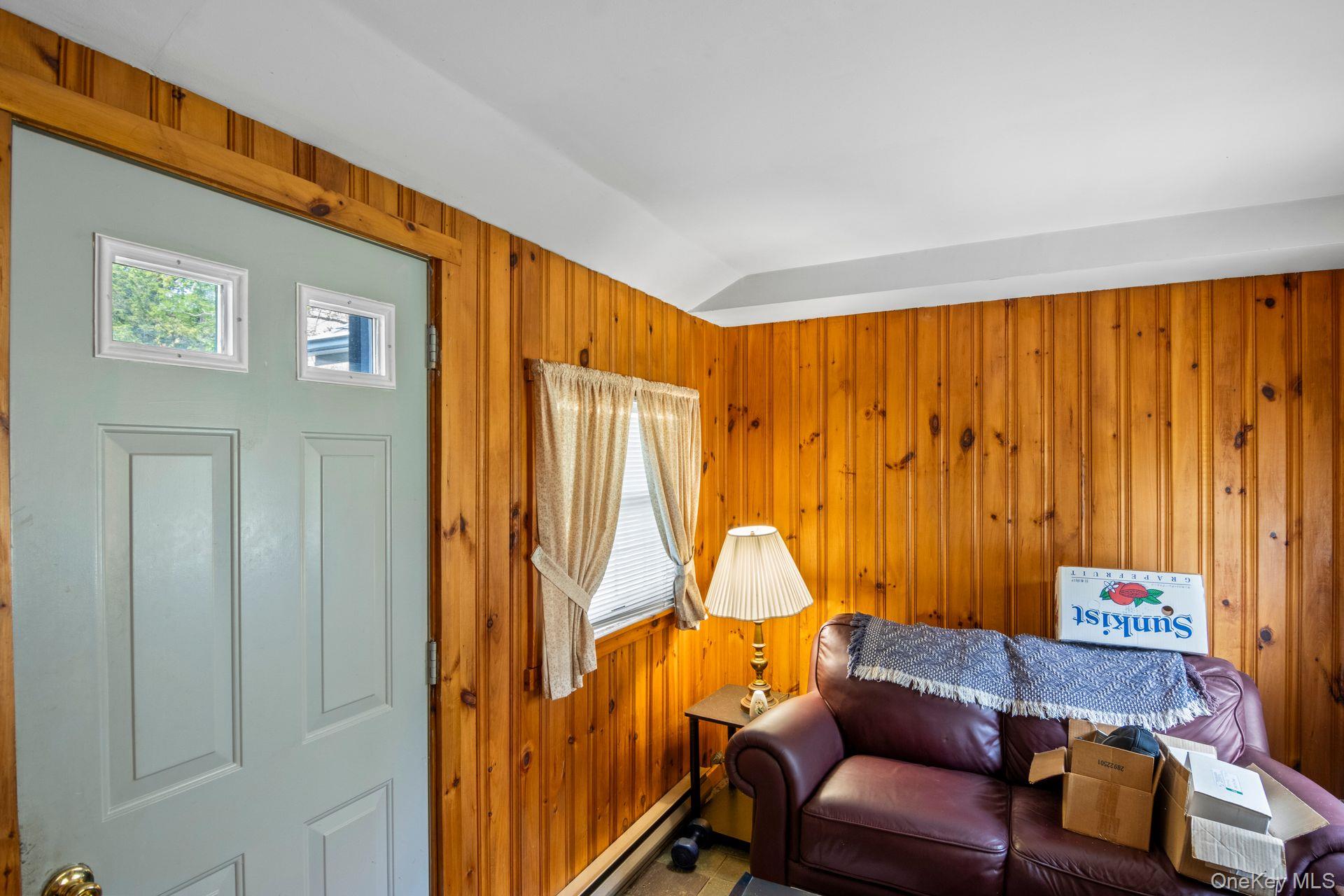 #14 photo, 651 Sayville Avenue, サフォーク郡 Sayville , NY 11782