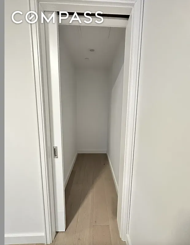 #9 photo, 300 W 30th Street, マンハッタン Chelsea , NY 10001