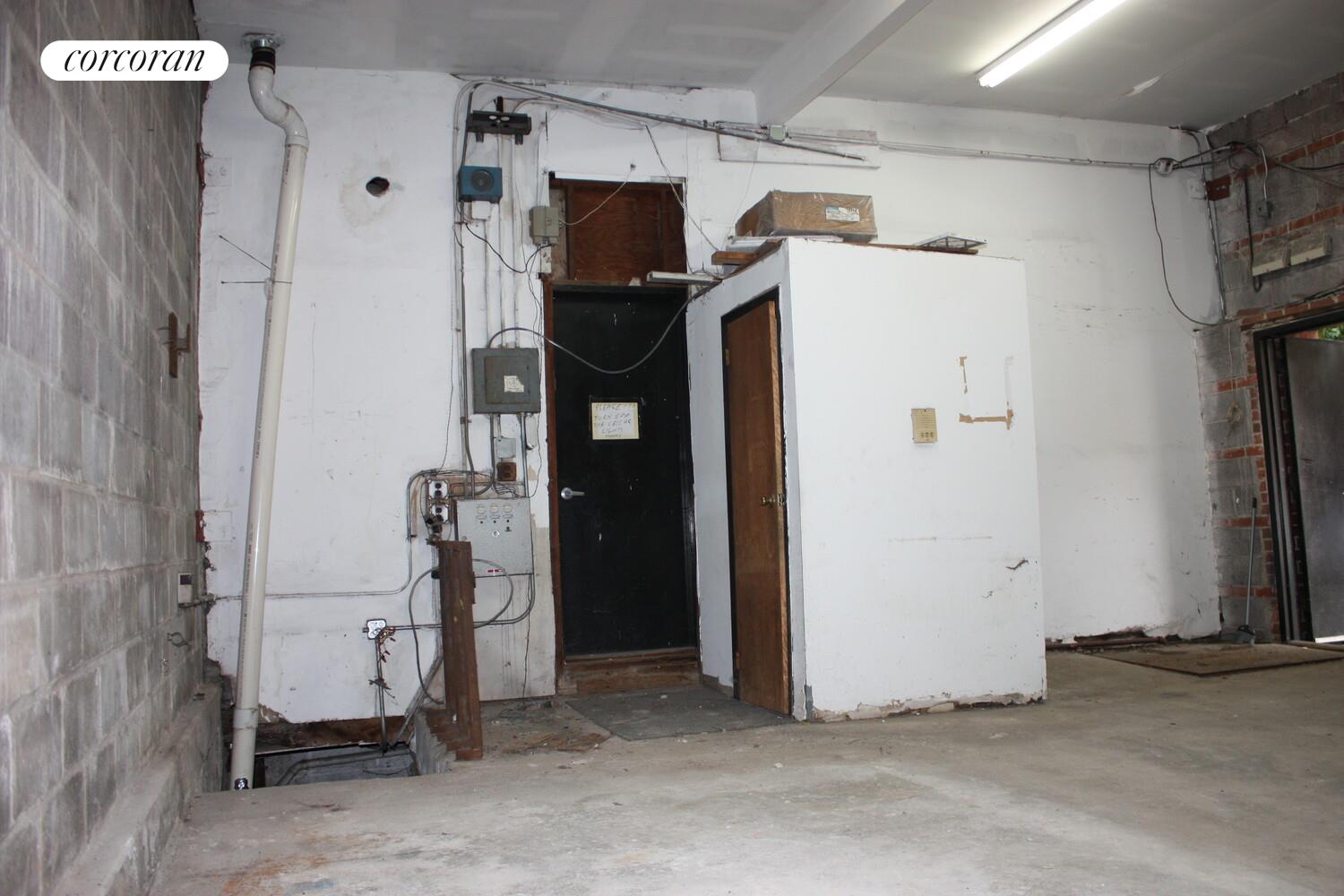 #8 photo, Brooklyn, ブルックリン区 Williamsburg,North , NY 11211