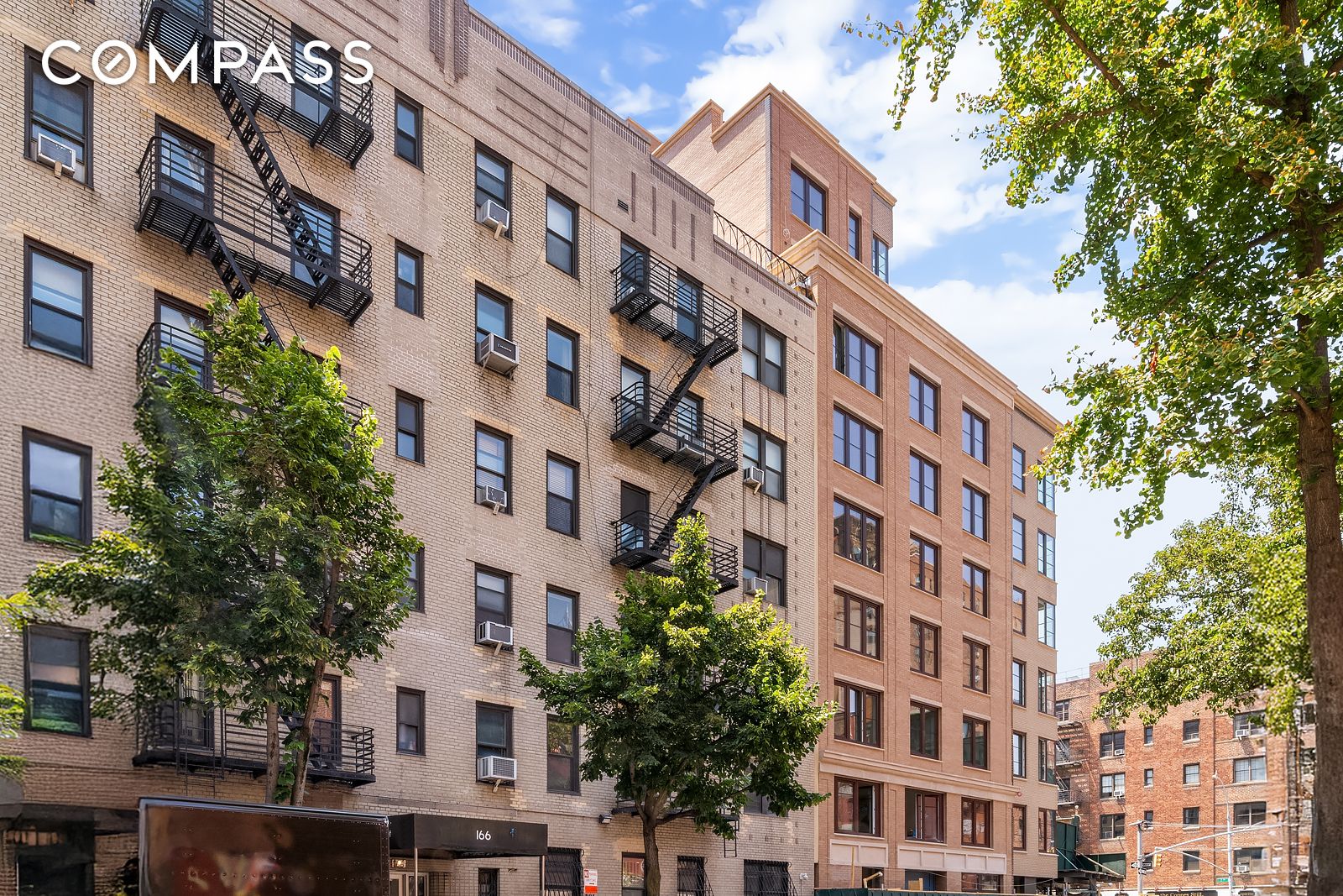 #10 photo, 166 W 22nd Street, マンハッタン Chelsea , NY 10011