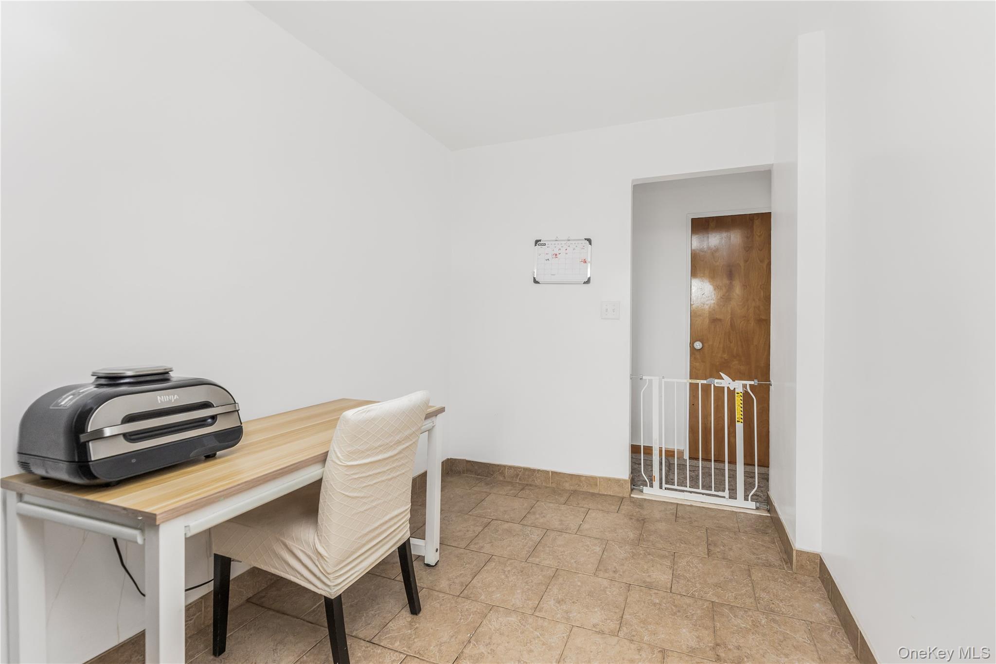 #10 photo, 1300 Midland Avenue, Yonkers , NY 10704