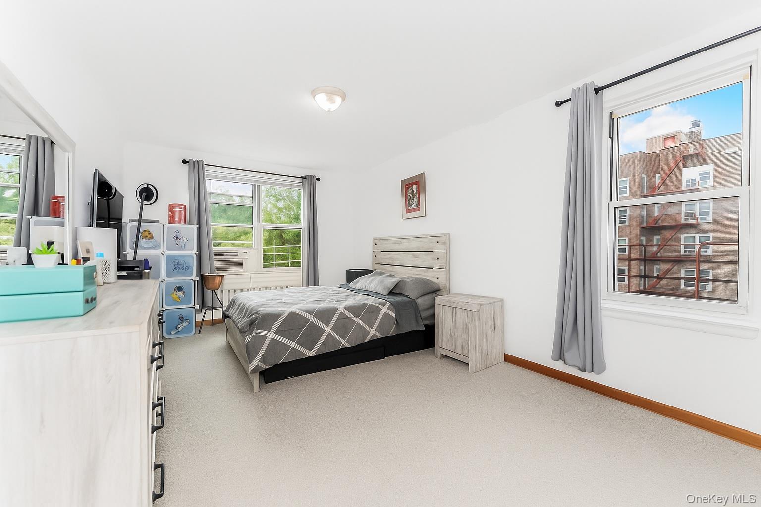 #11 photo, 1300 Midland Avenue, Yonkers , NY 10704