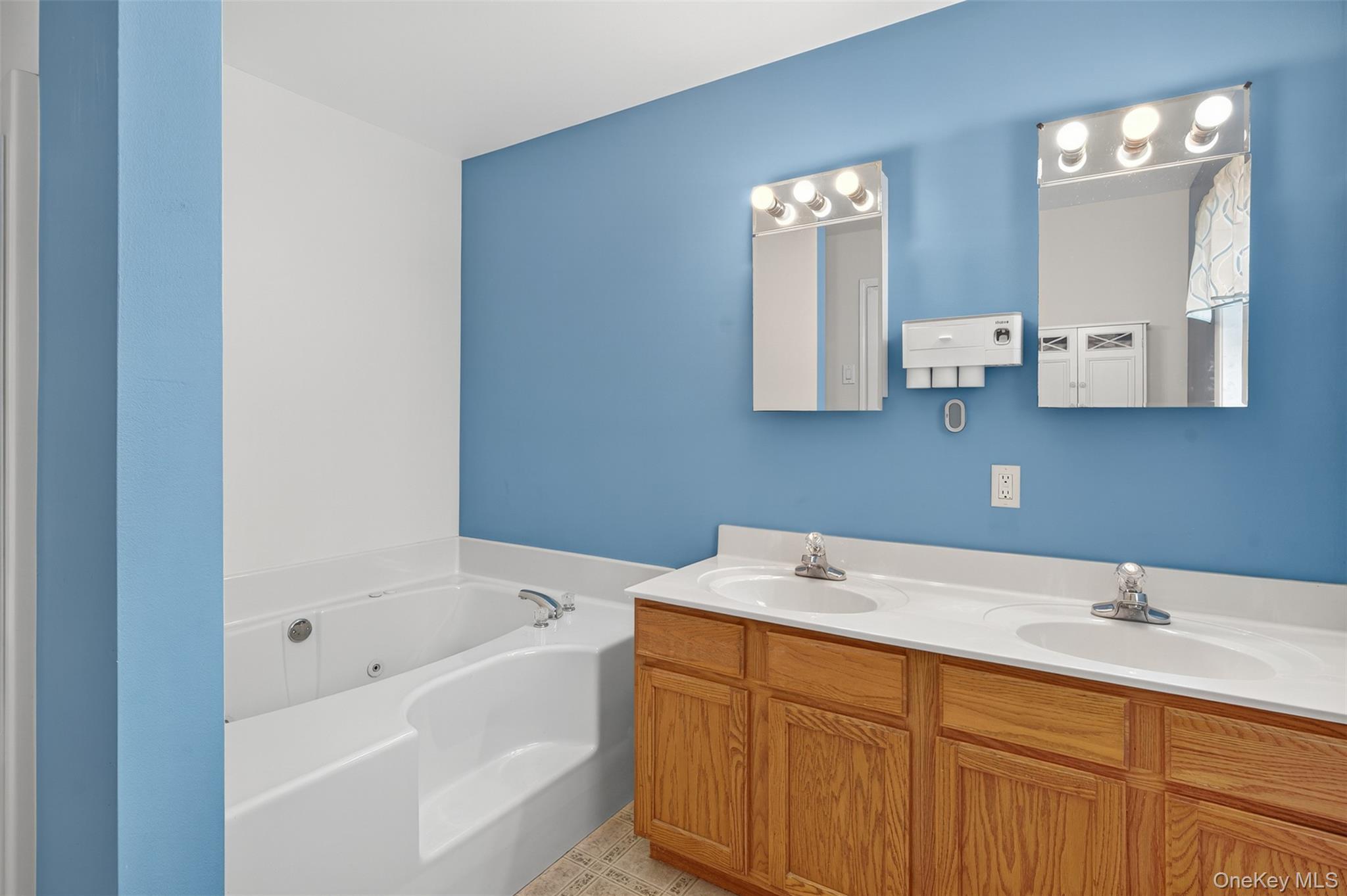 #20 photo, 2171 Route 32, Saugerties , NY 12477