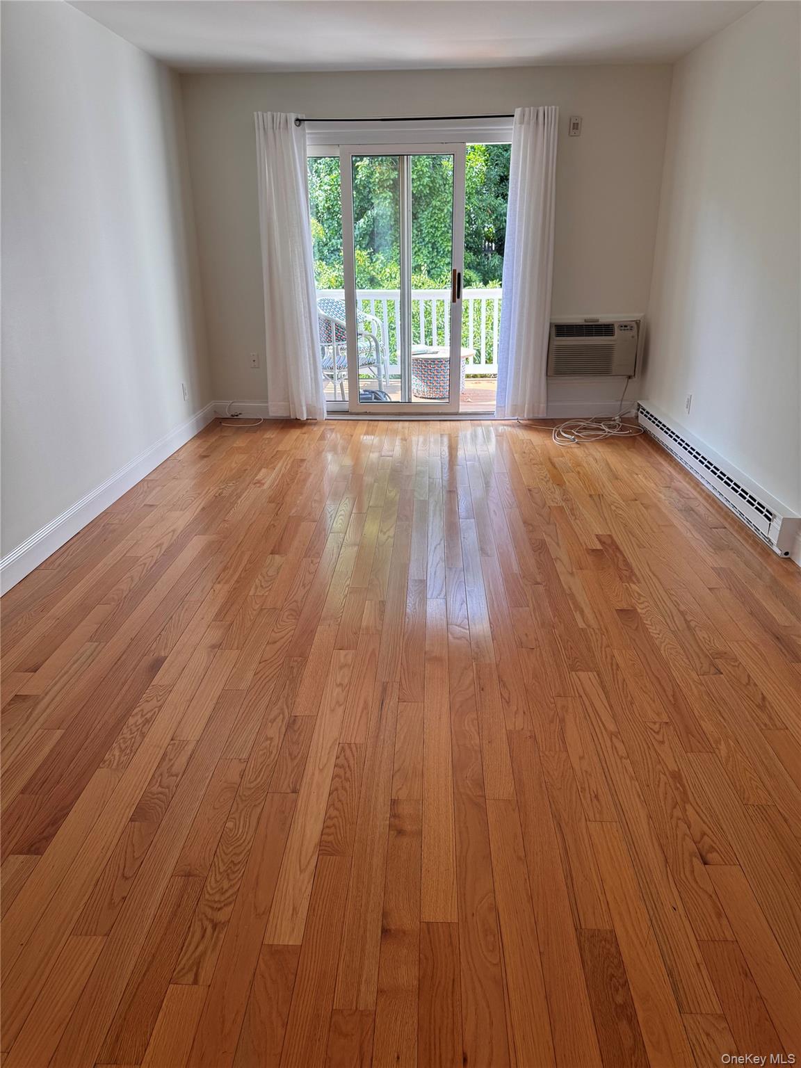 #16 photo, 101 Sylvan Avenue, サフォーク郡 Miller Place , NY 11764