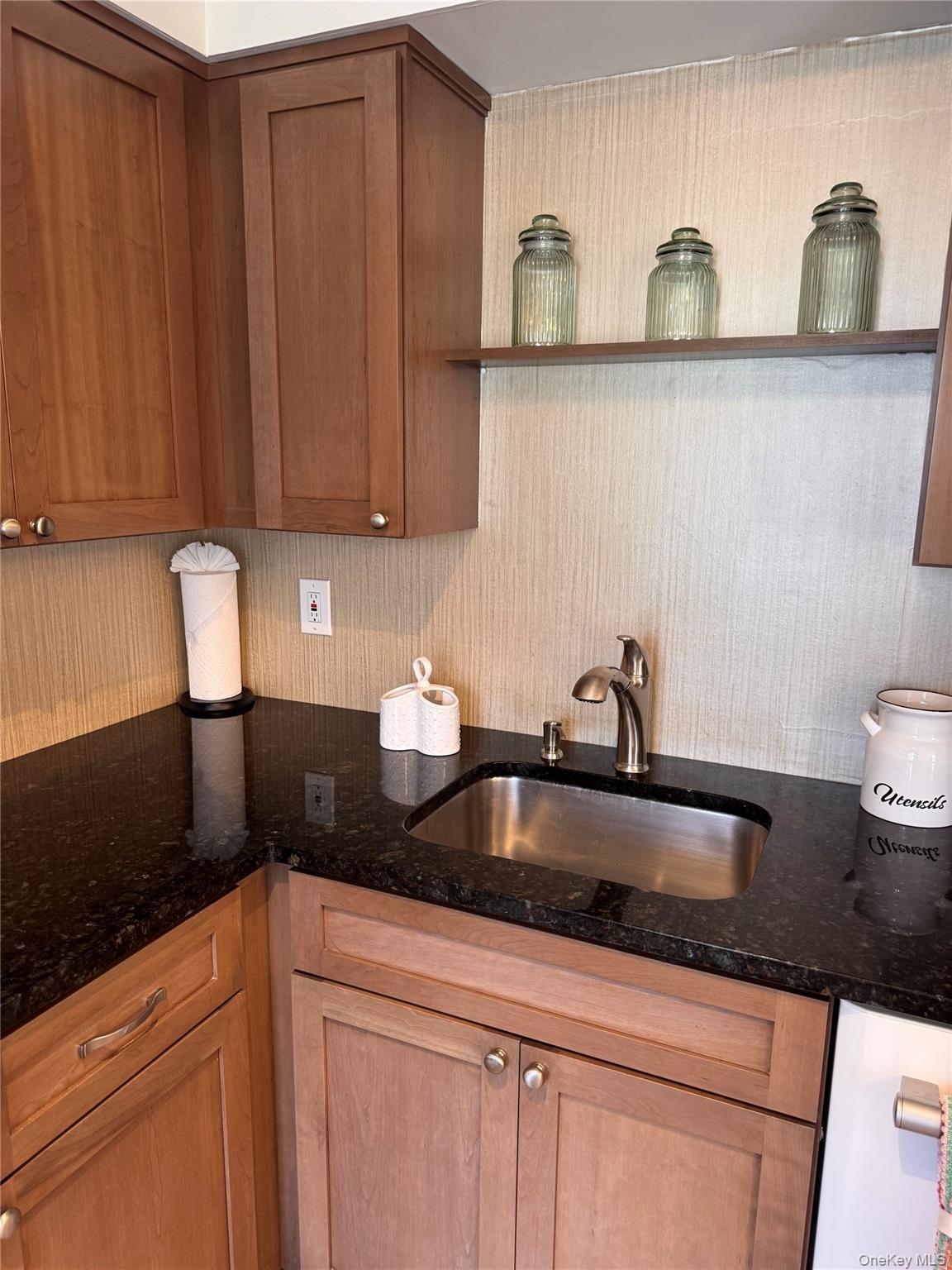 #4 photo, 101 Sylvan Avenue, サフォーク郡 Miller Place , NY 11764