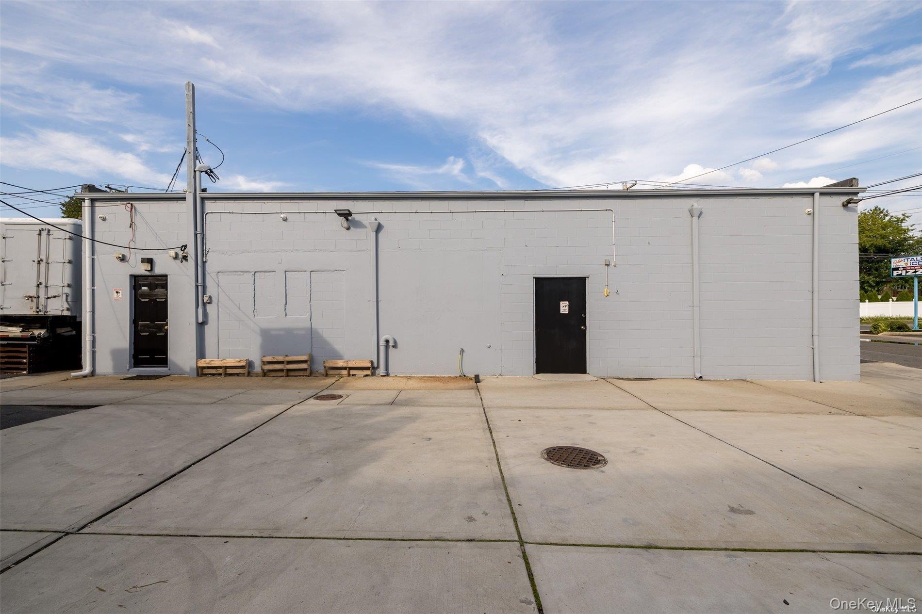 #7 photo, 848 Main Street, ナッソー郡 Farmingdale , NY 11735