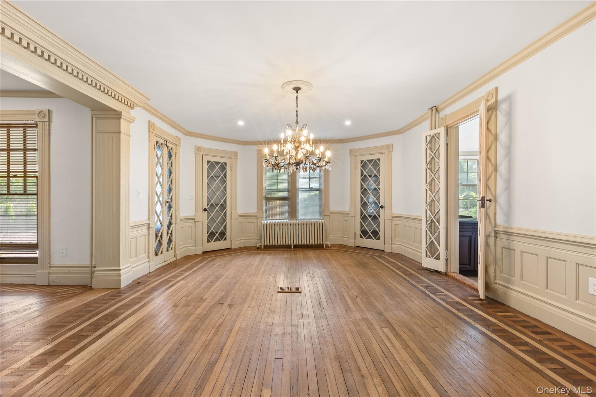 #15 photo, 80 Ocean Avenue, サフォーク郡 Bay Shore , NY 11706