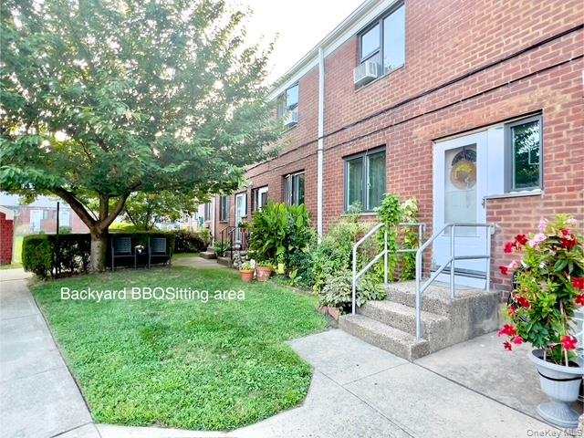 #15 photo, 69-41 218 Street, クイーンズ区 Bayside , NY 11364