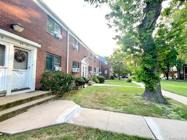 #17 photo, 69-41 218 Street, クイーンズ区 Bayside , NY 11364