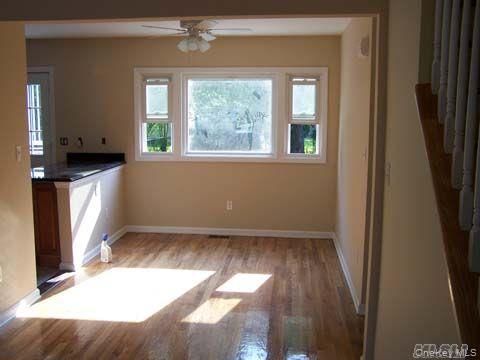 #2 photo, 1987 Lakeville Road, ナッソー郡 New Hyde Park , NY 11040