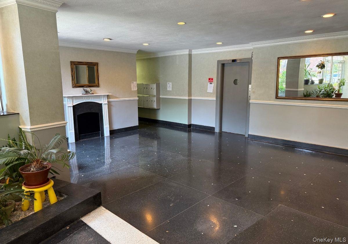 #7 photo, 63-95 Austin Street, クイーンズ区 Rego Park , NY 11374