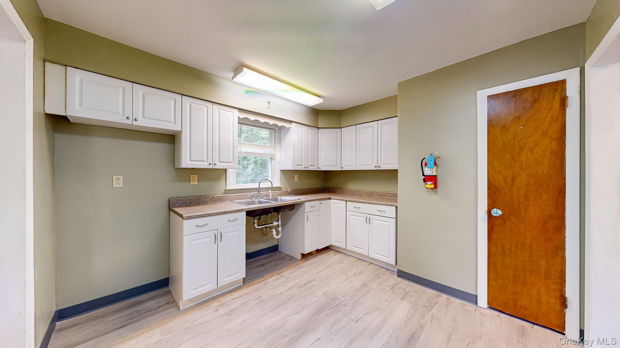 #10 photo, 169 N Plank Road, Newburgh , NY 12550