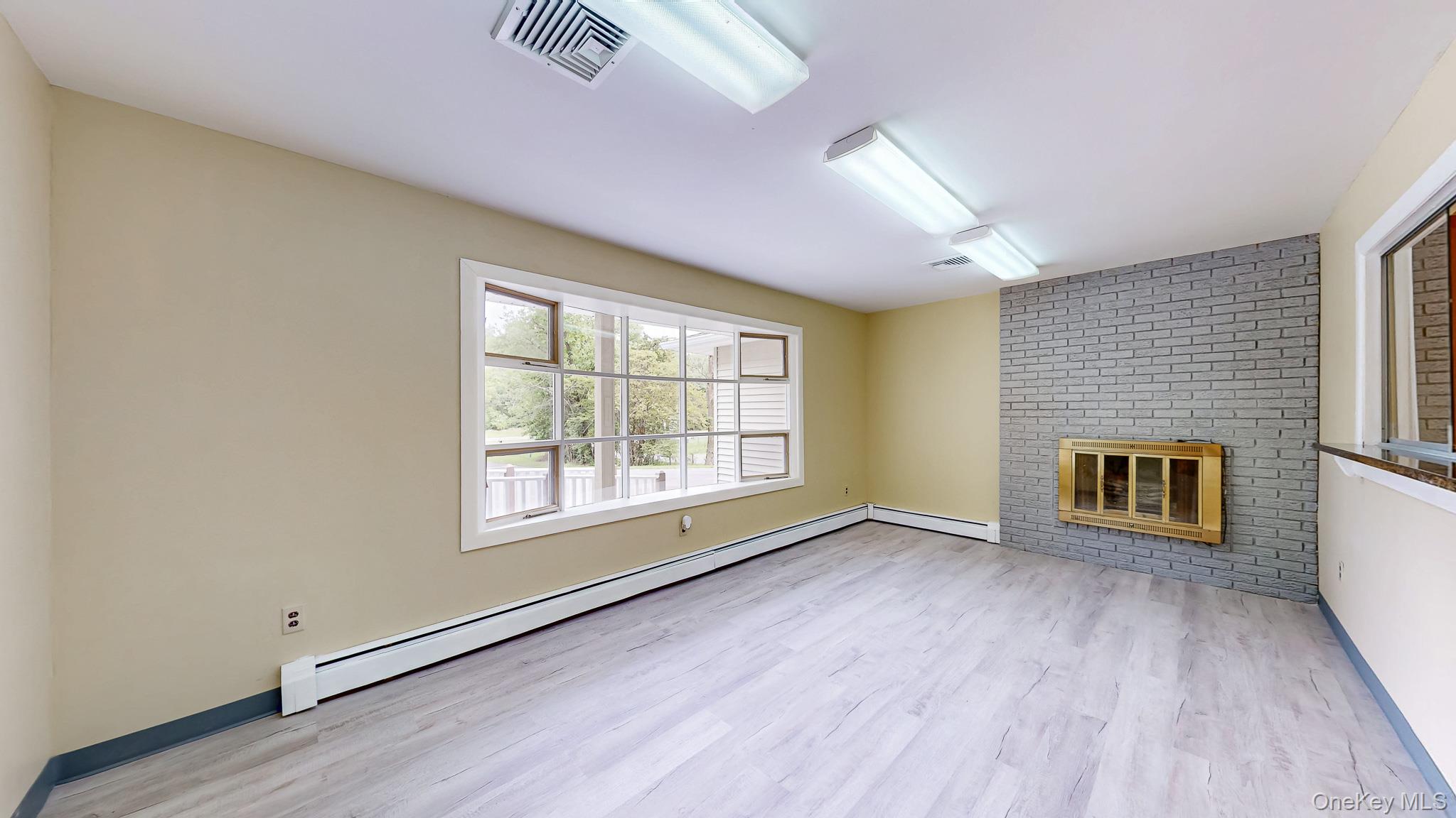 #7 photo, 169 N Plank Road, Newburgh , NY 12550