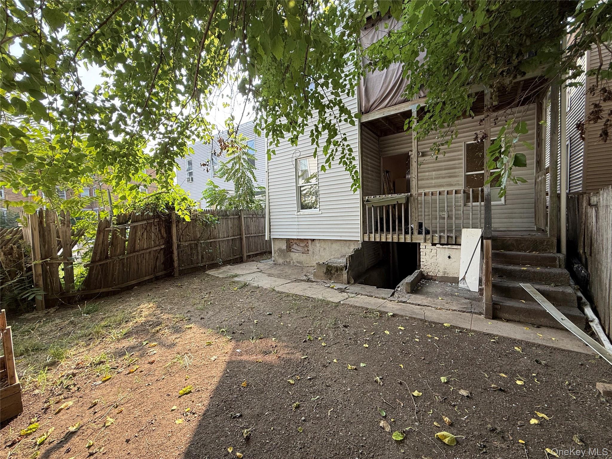 #14 photo, 190 Winnikee Avenue, Poughkeepsie , NY 12601