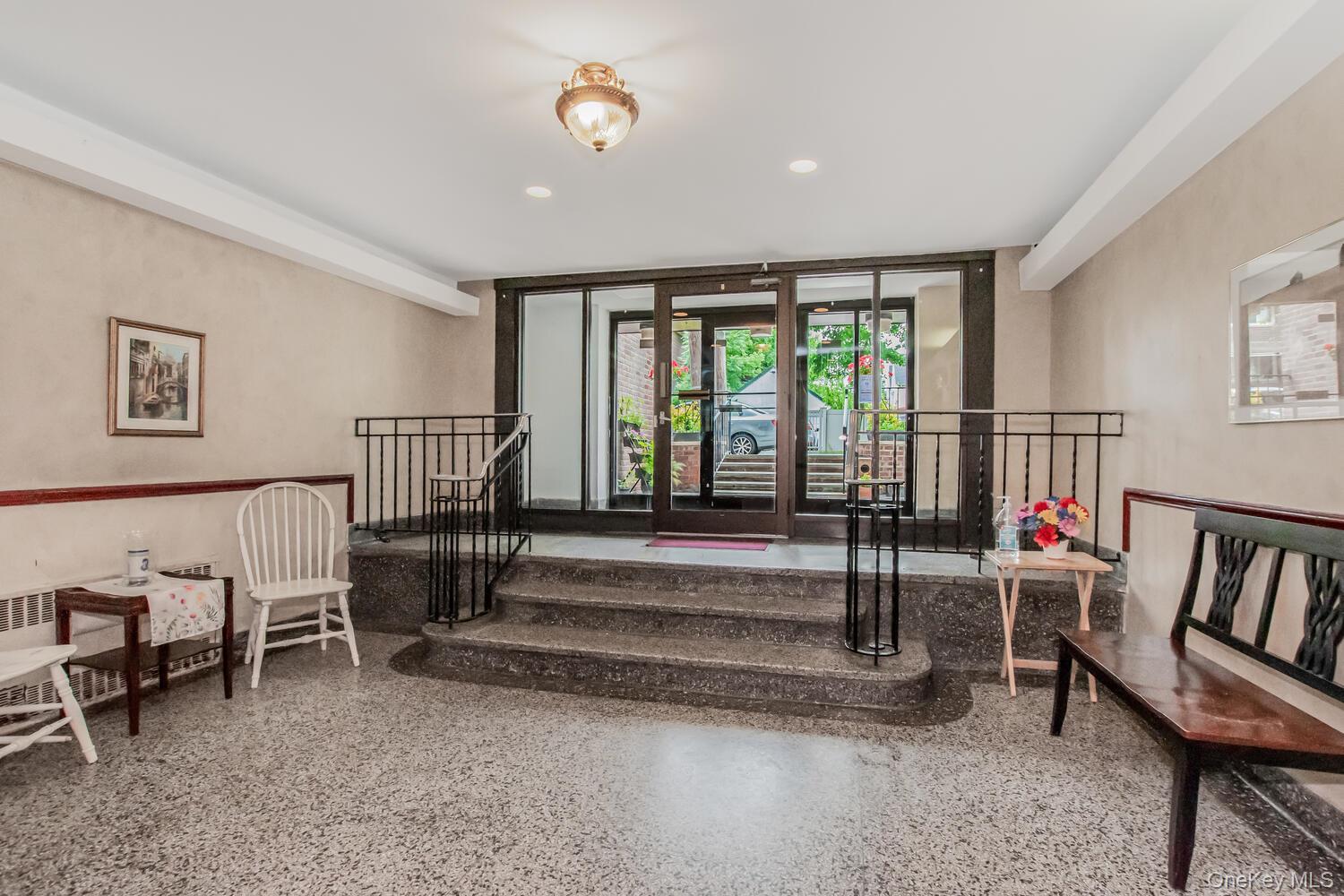 #10 photo, 205 East 238th Street, ब्रोंक्स Bronx , NY 10470