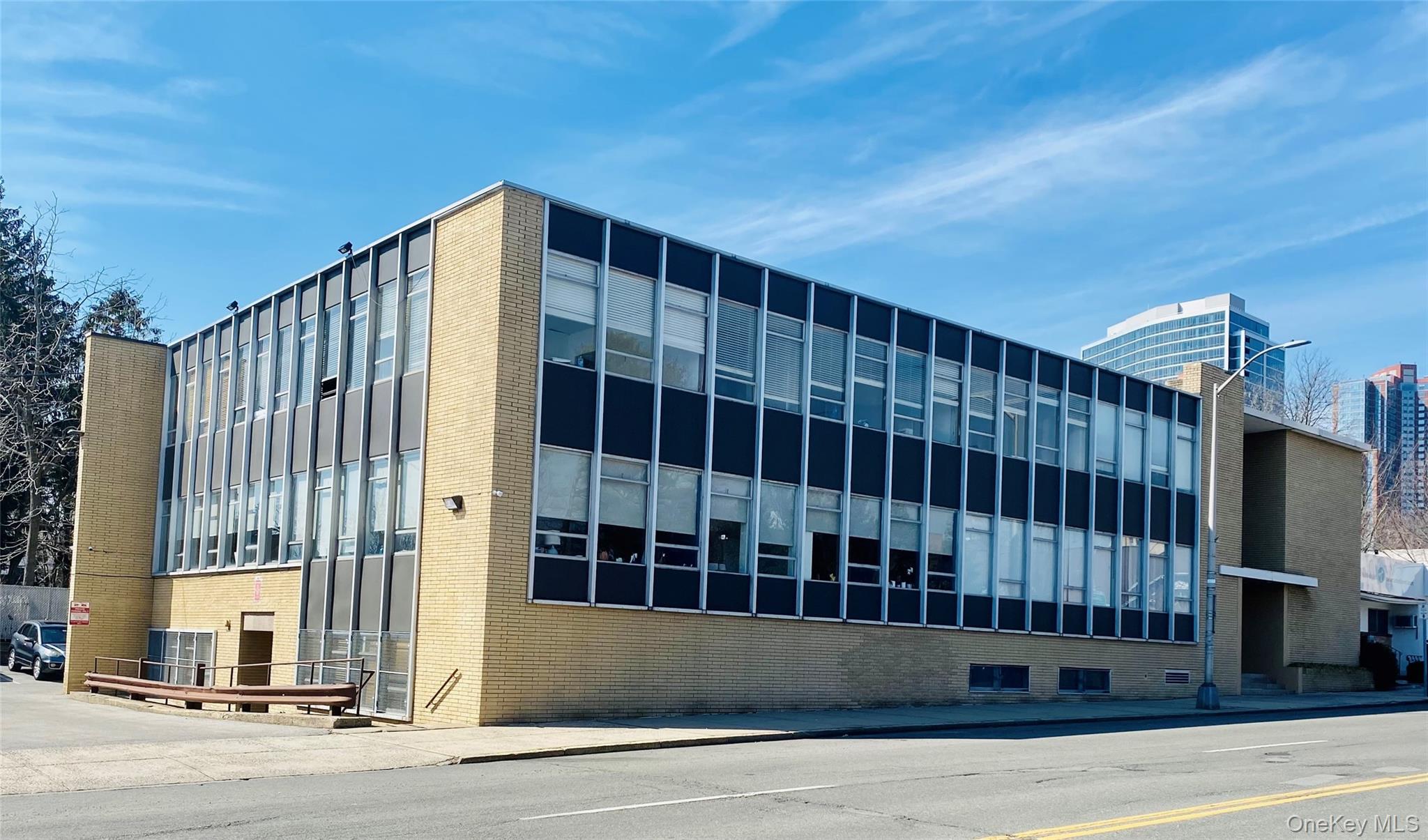 #1 photo, 92 North Avenue, New Rochelle , NY 10801