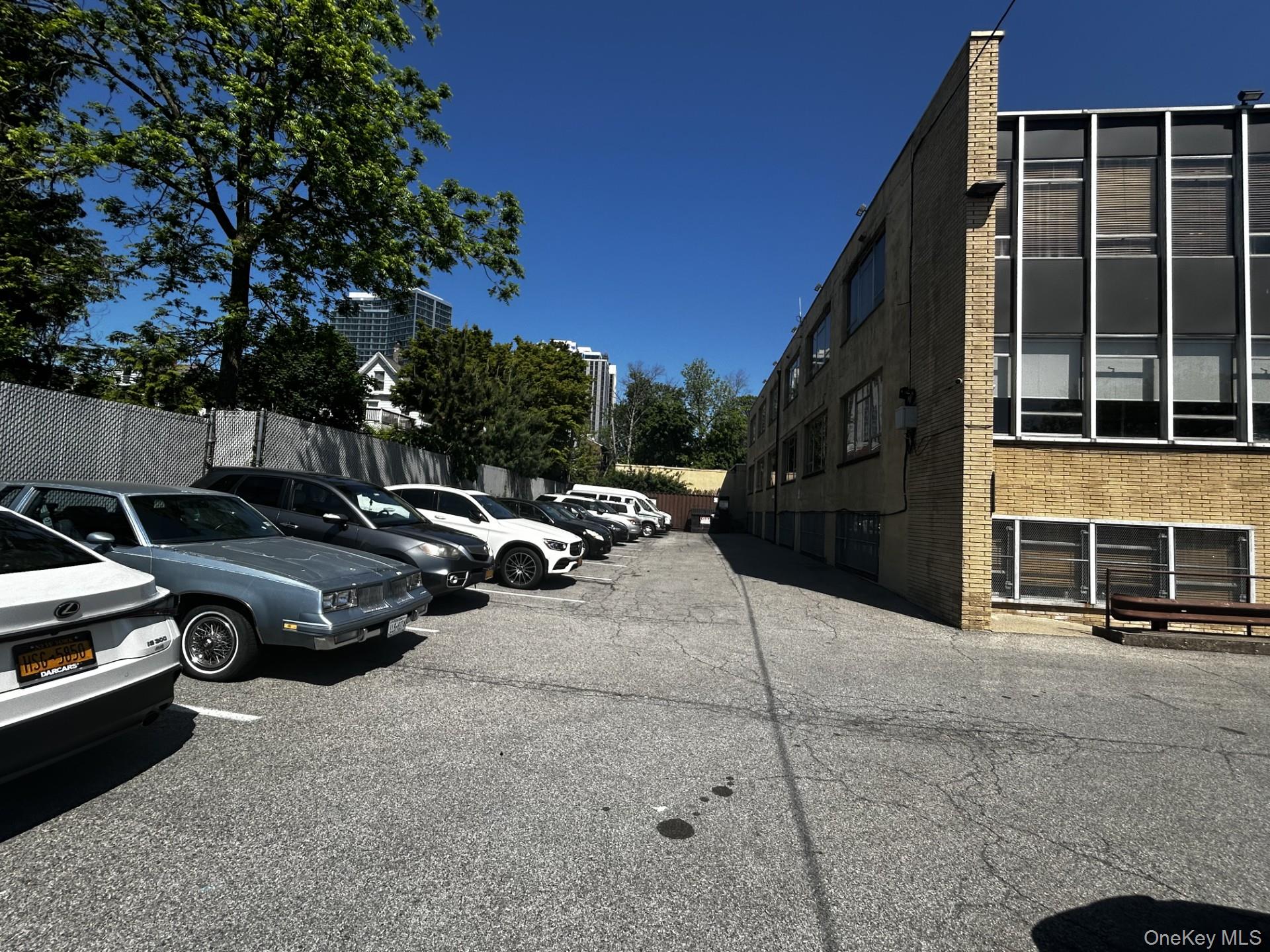 #7 photo, 92 North Avenue, New Rochelle , NY 10801