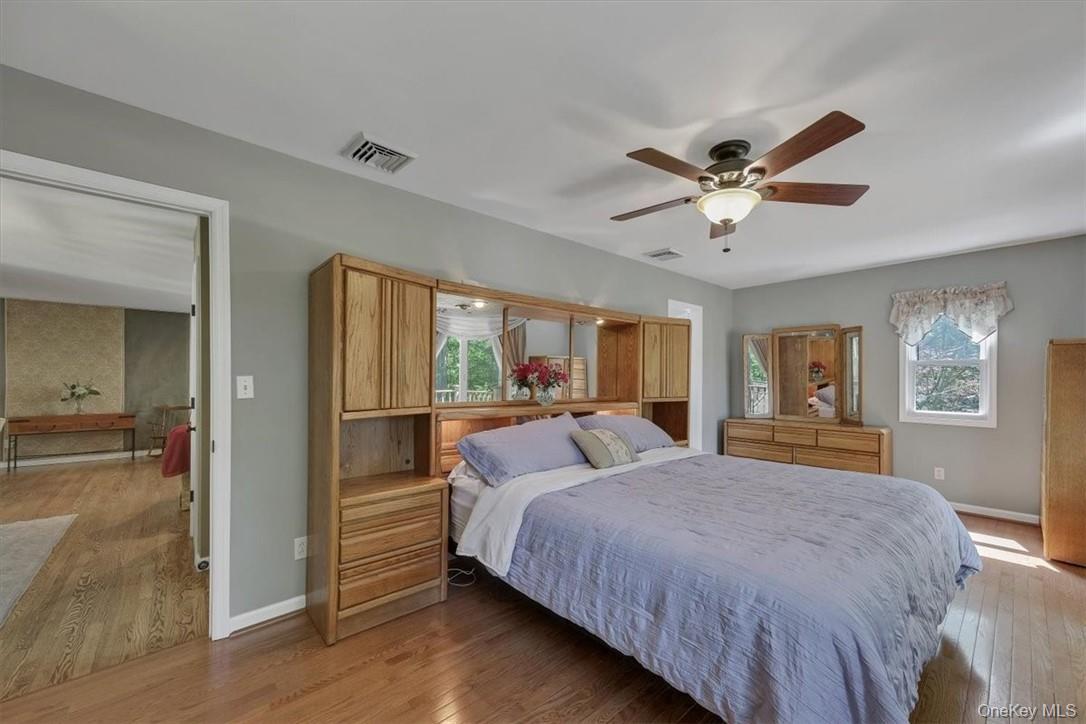 #14 photo, 13 Split Rock Road, Mahopac , NY 10541