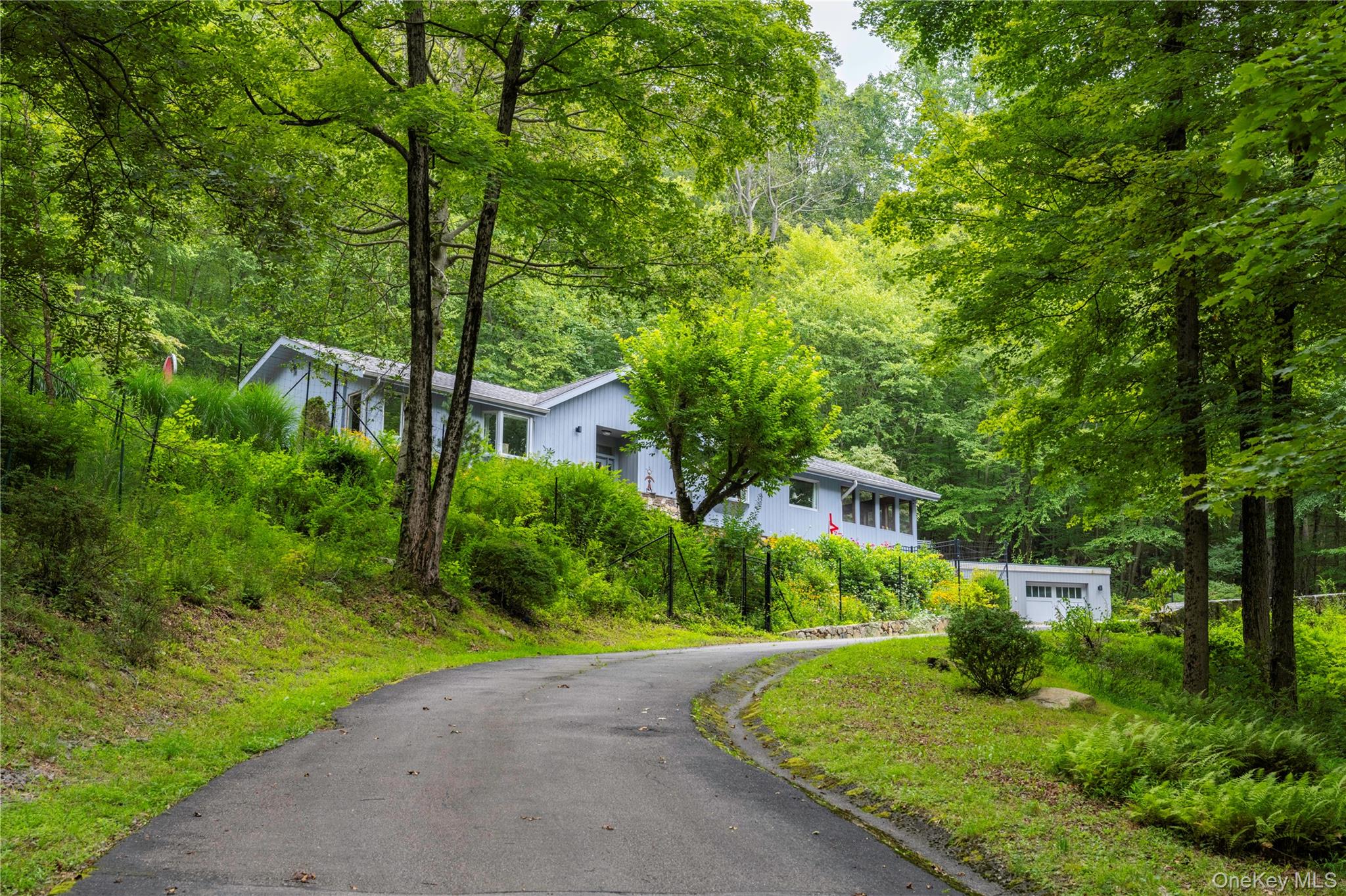 #1 photo, 188 Bell Hollow Road, Putnam Valley , NY 10579