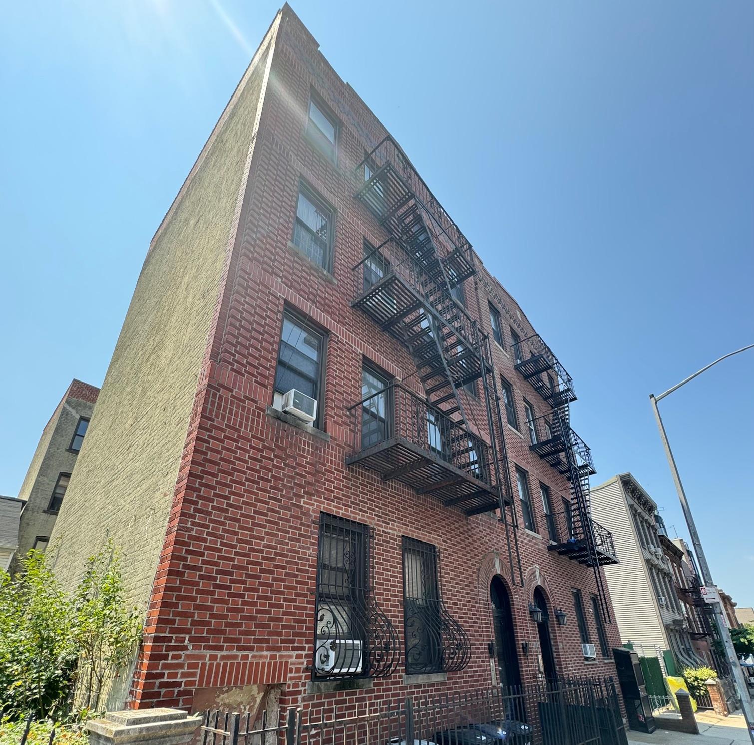 #4 photo, 246 15TH Street, ブルックリン区 South Slope , NY 11215