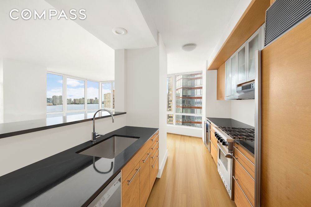 #5 photo, New York City, マンハッタン Battery Park City , NY 10004