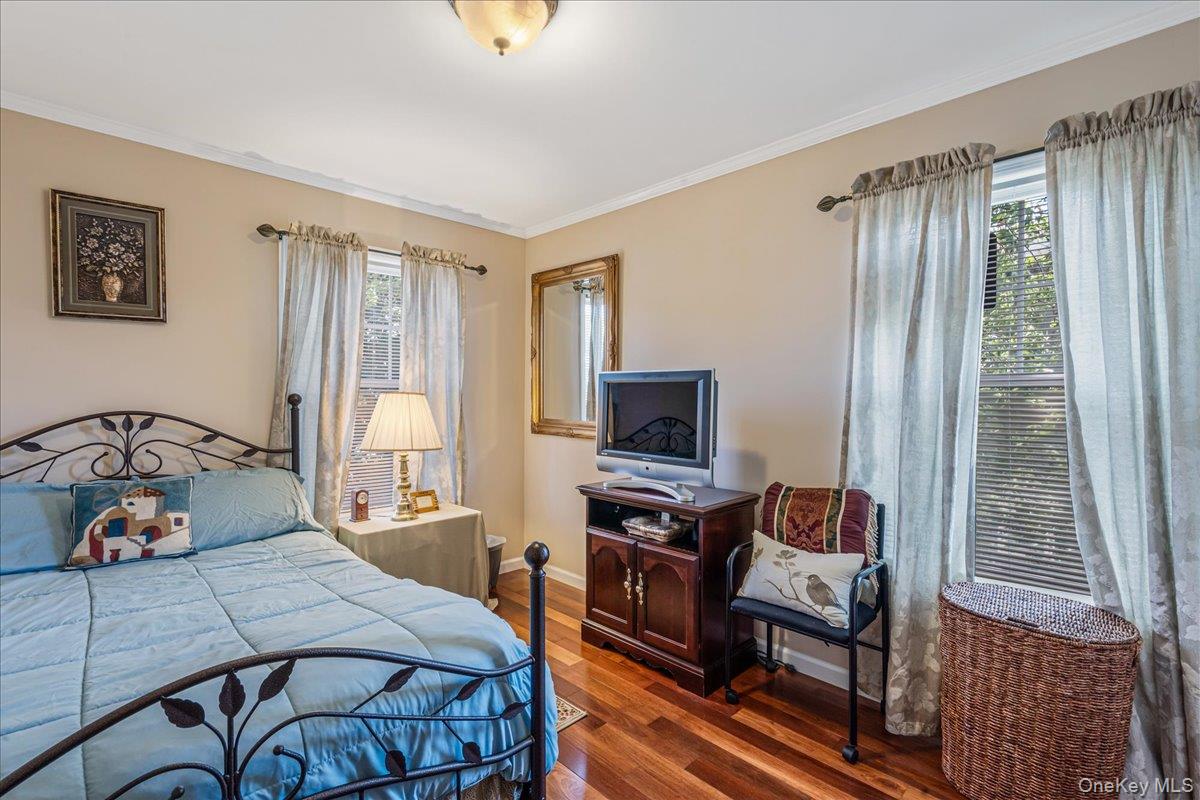 #8 photo, 289 Park Avenue, ナッソー郡 Roosevelt , NY 11575