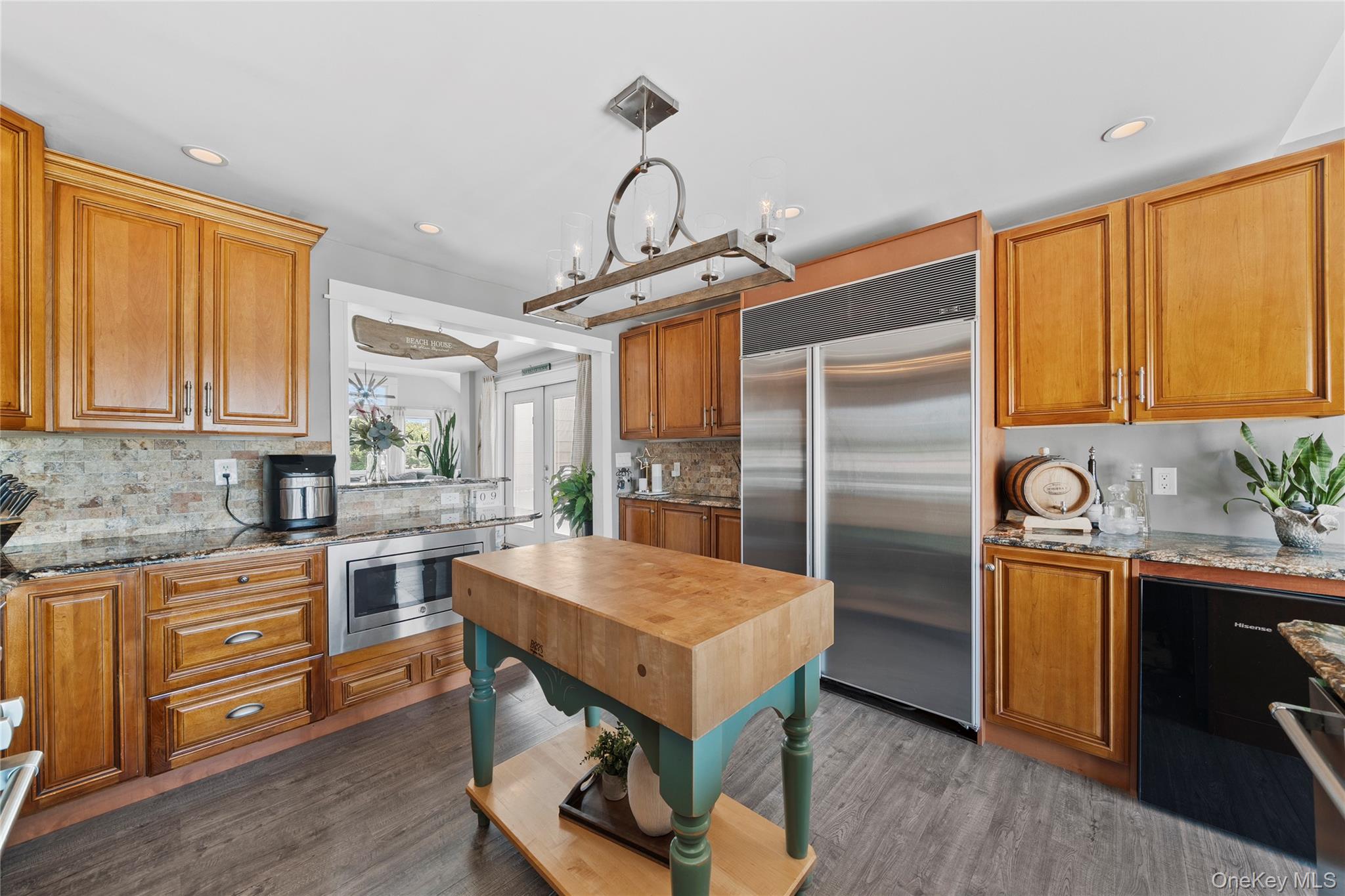 #16 photo, 234 W Islip Road, West Islip , NY 11795