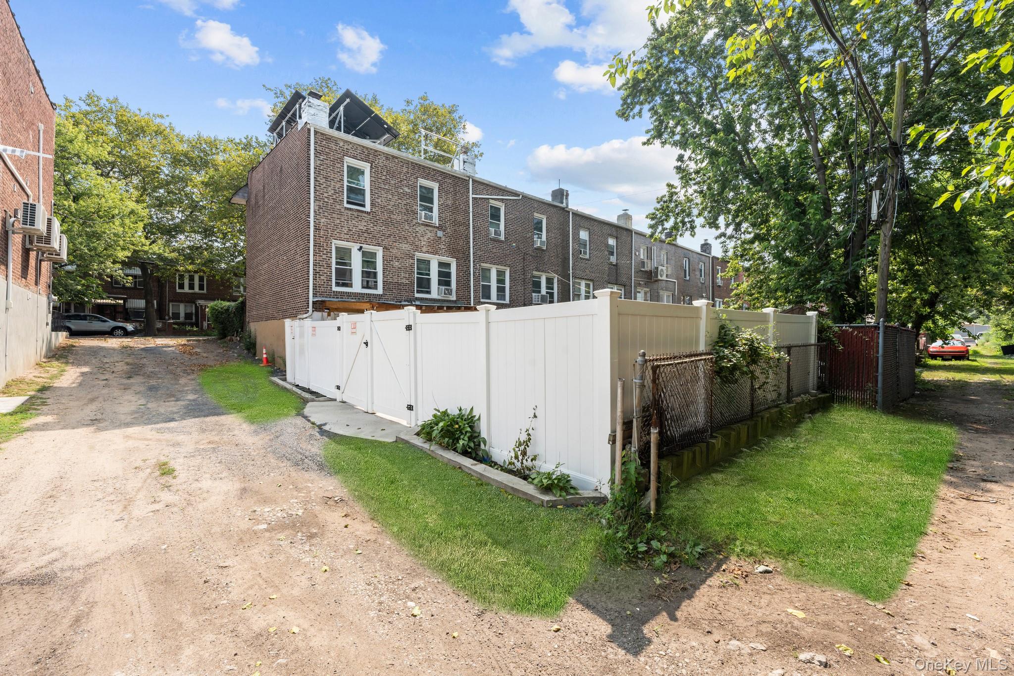 #20 photo, 11434 145th Street, クイーンズ区 Jamaica , NY 11436