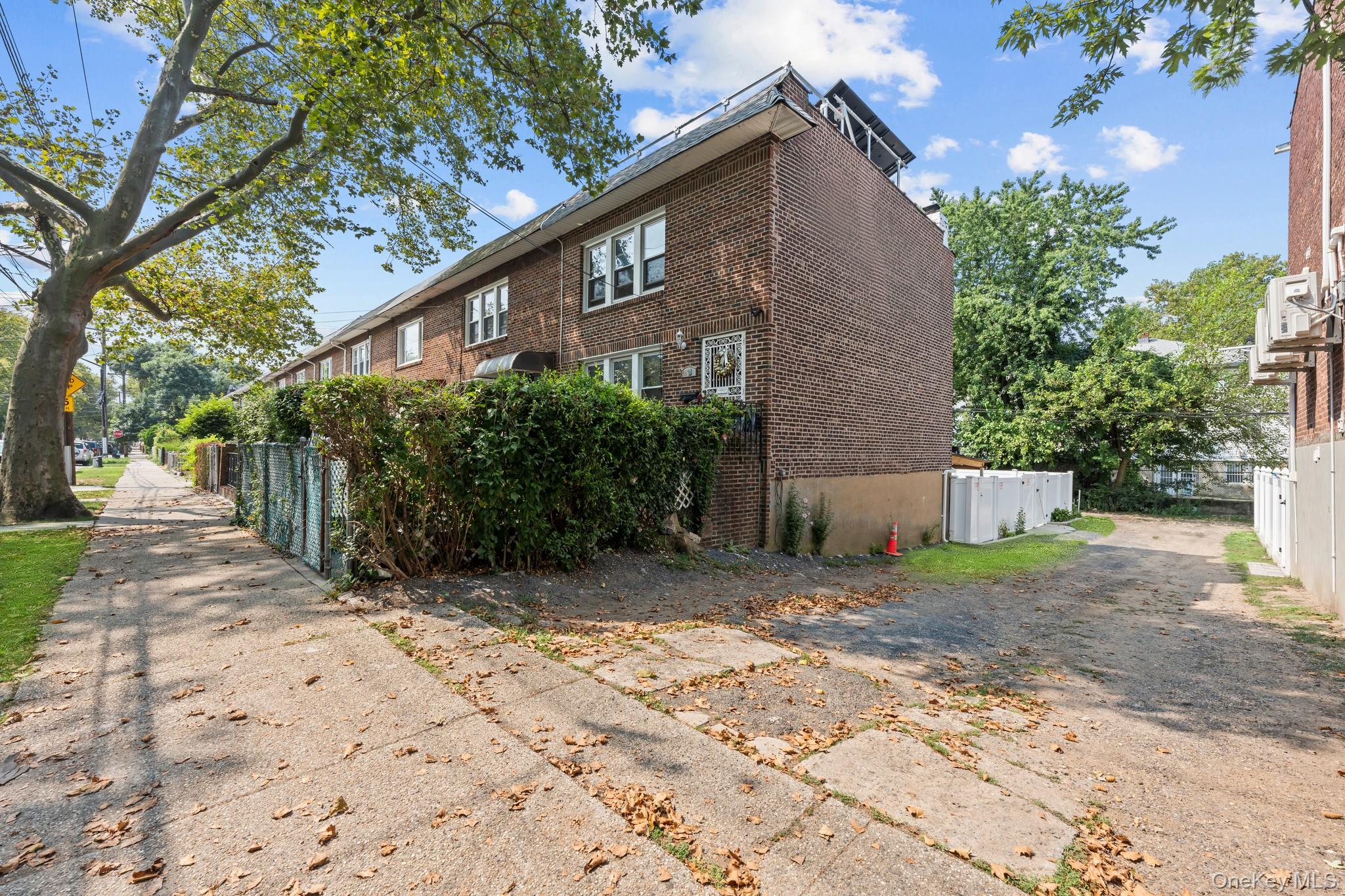 #3 photo, 11434 145th Street, クイーンズ区 Jamaica , NY 11436