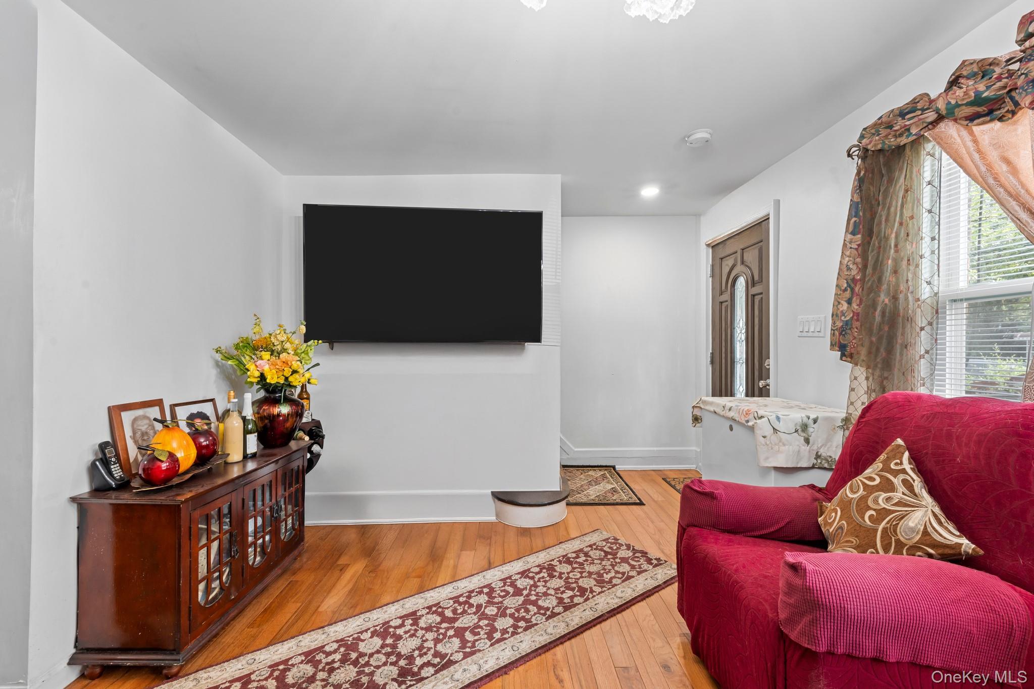 #5 photo, 11434 145th Street, クイーンズ区 Jamaica , NY 11436