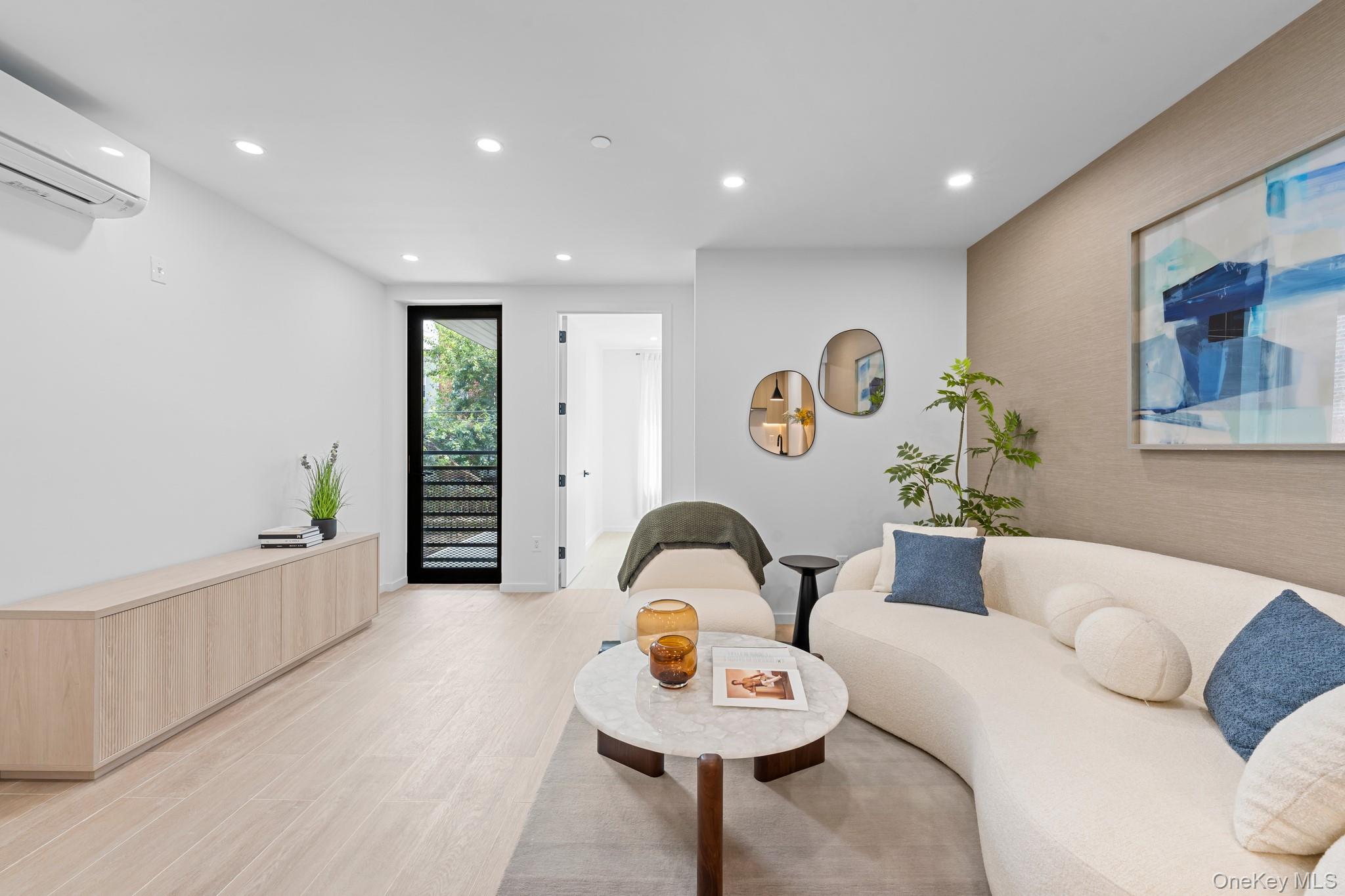 #15 photo, 366 Harman Street, ブルックリン区 Brooklyn , NY 11237