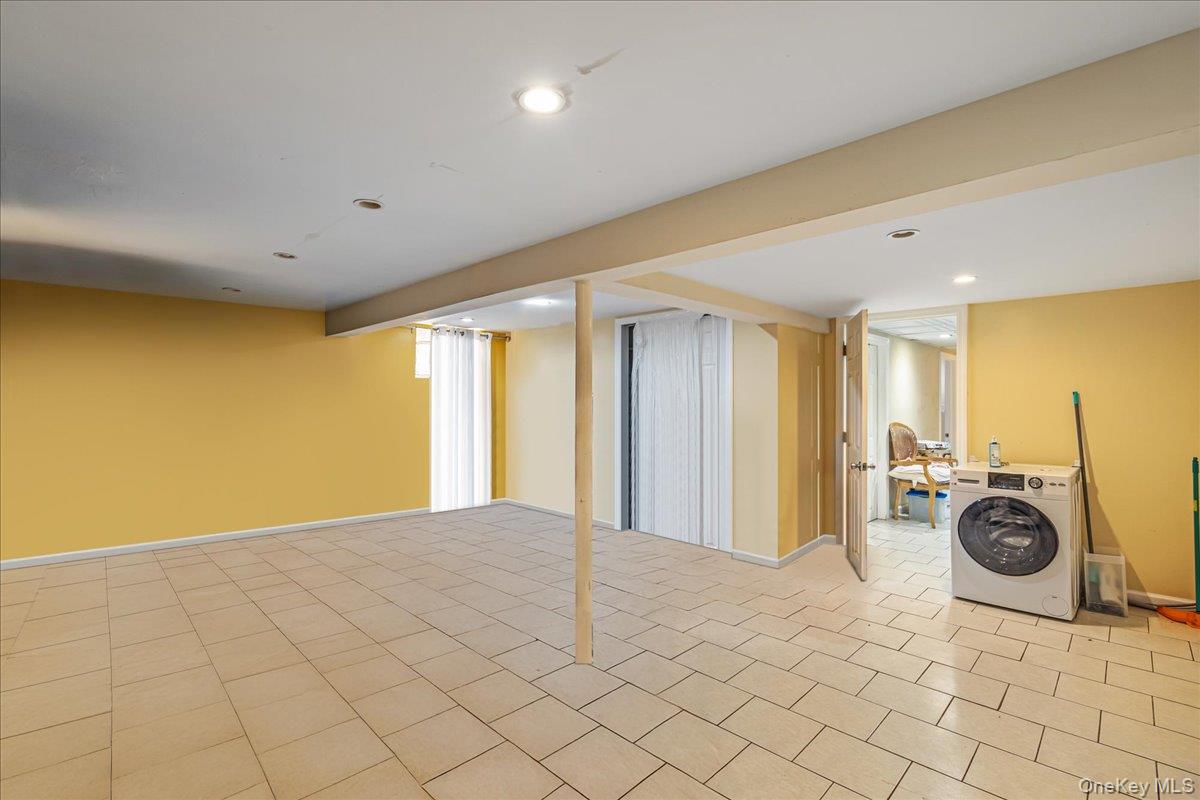 #10 photo, 14426 229th Street, Springfield Gardens , NY 11413