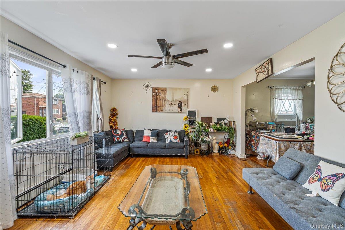 #3 photo, 14426 229th Street, Springfield Gardens , NY 11413