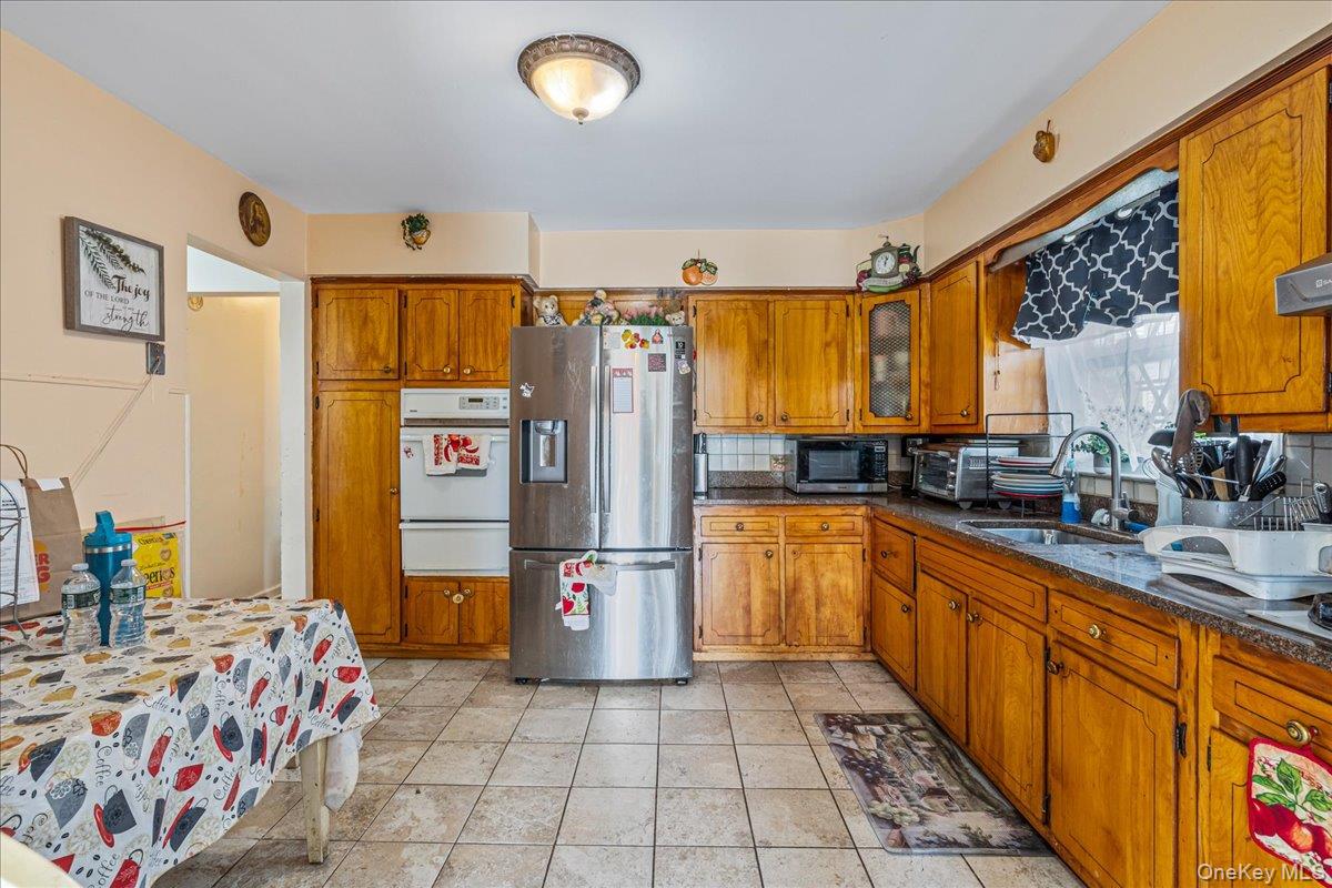 #7 photo, 14426 229th Street, Springfield Gardens , NY 11413