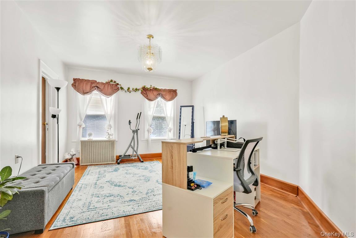 #16 photo, 104-21 92nd Avenue, クイーンズ区 Richmond Hill , NY 11418