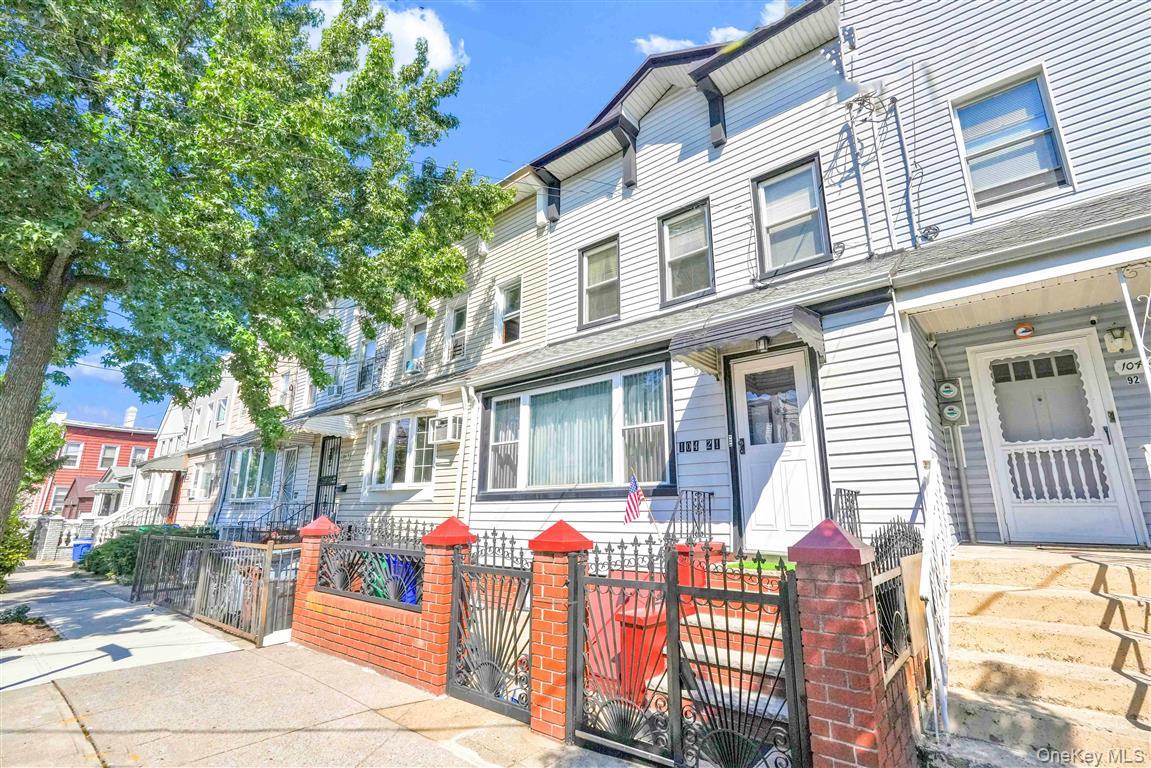 #2 photo, 104-21 92nd Avenue, クイーンズ区 Richmond Hill , NY 11418